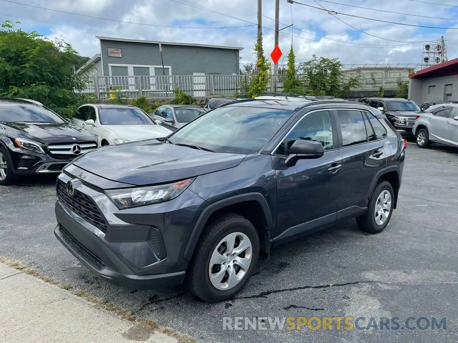 2 Photograph of a damaged car 2T3H1RFV0KC022345 TOYOTA RAV4 2019