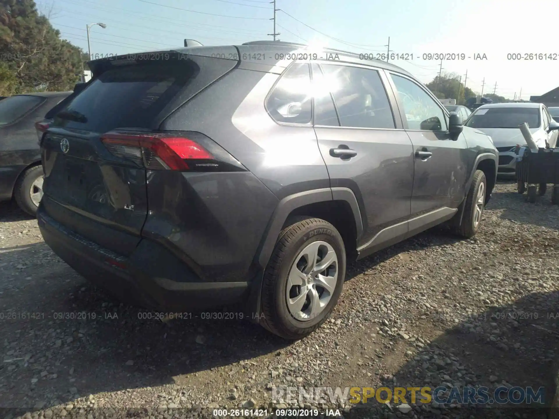 4 Фотография поврежденного автомобиля 2T3H1RFV0KW005110 TOYOTA RAV4 2019