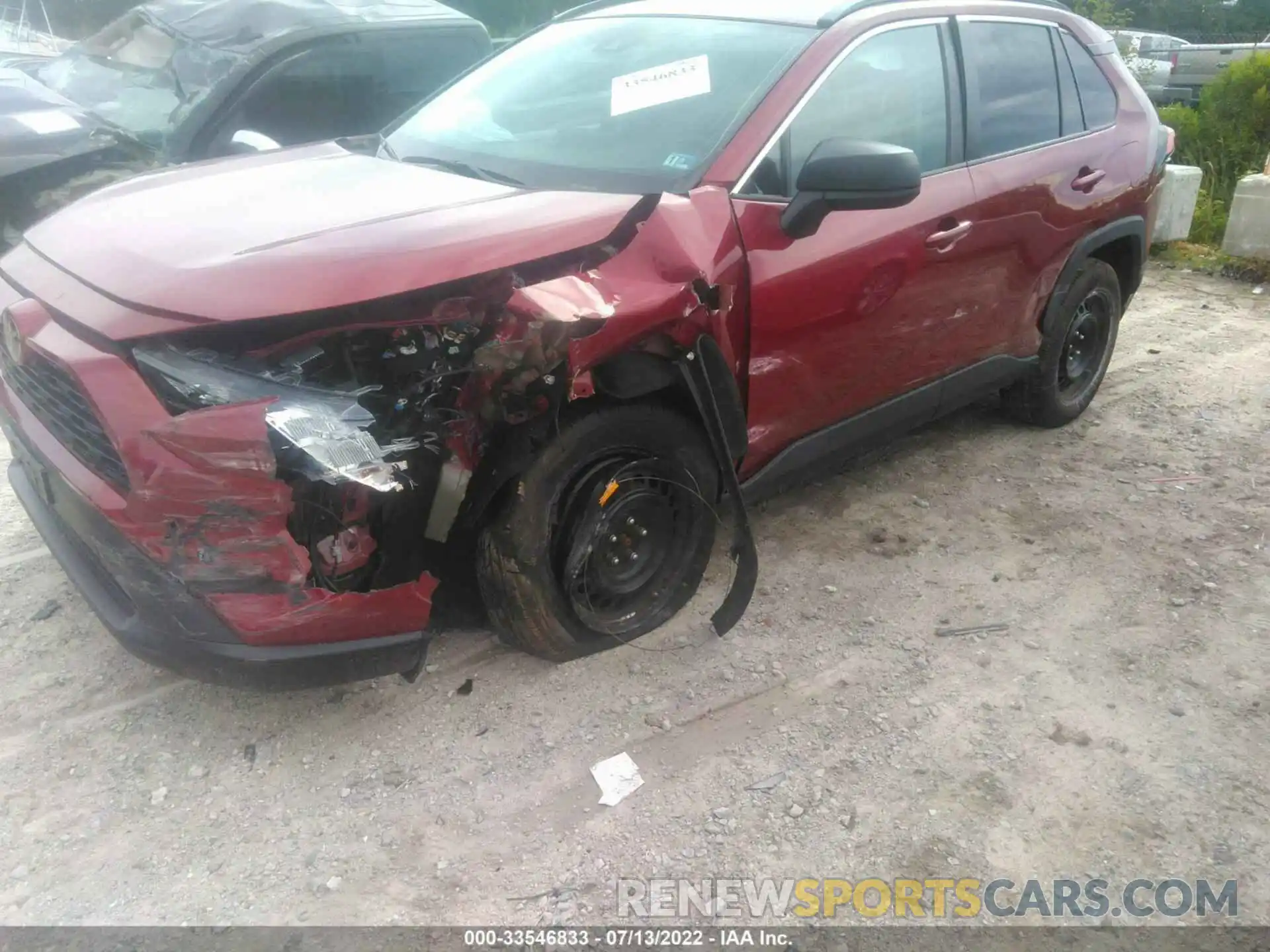 6 Photograph of a damaged car 2T3H1RFV0KW005611 TOYOTA RAV4 2019