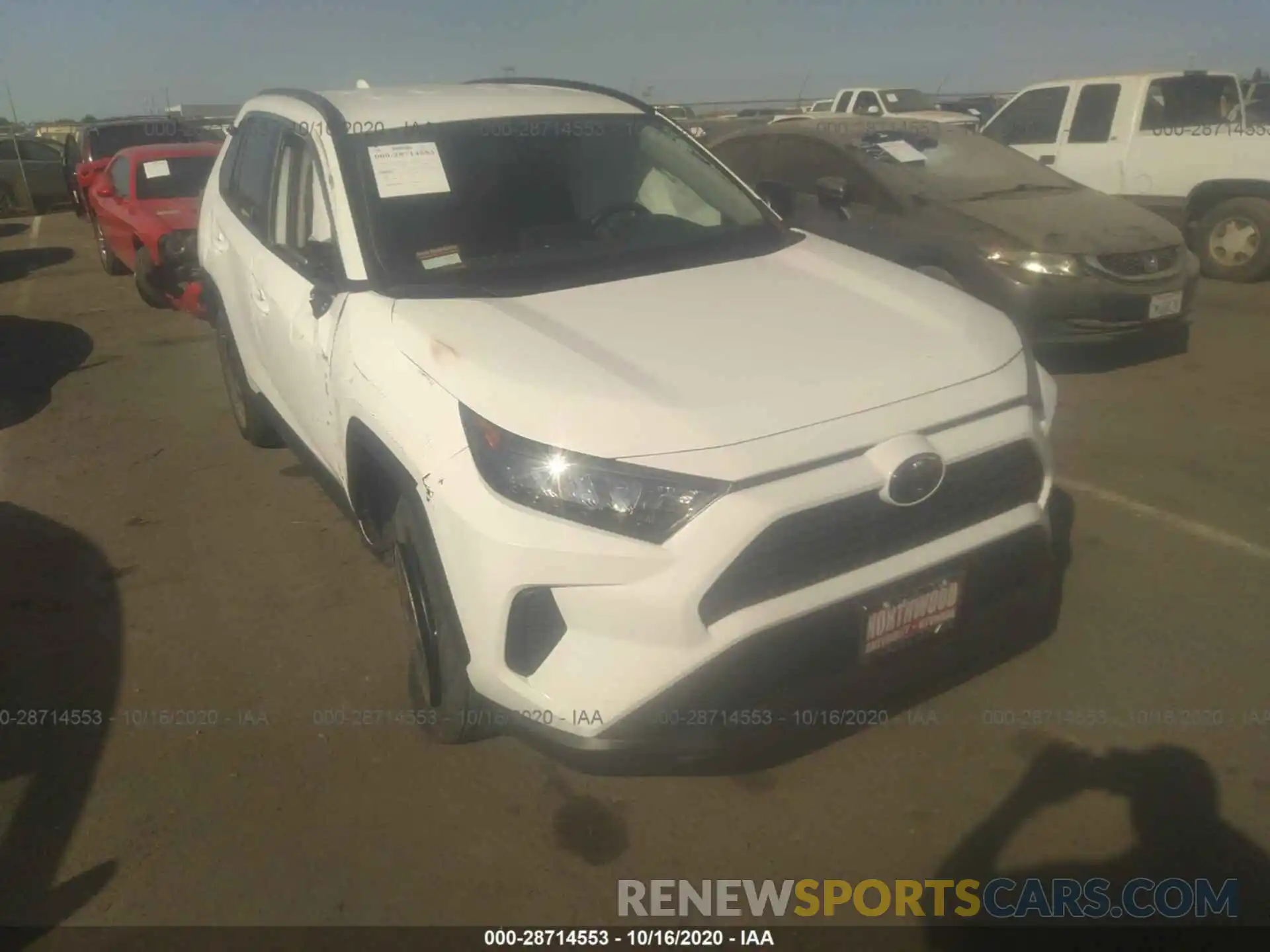 6 Photograph of a damaged car 2T3H1RFV0KW007956 TOYOTA RAV4 2019