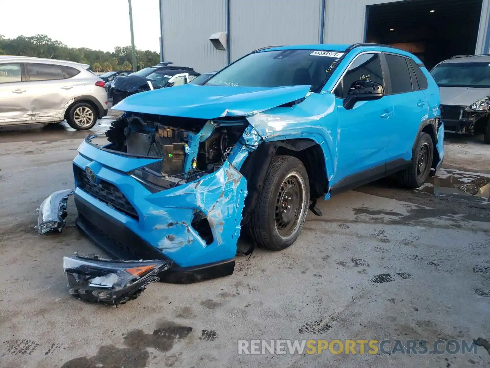 2 Photograph of a damaged car 2T3H1RFV0KW010789 TOYOTA RAV4 2019