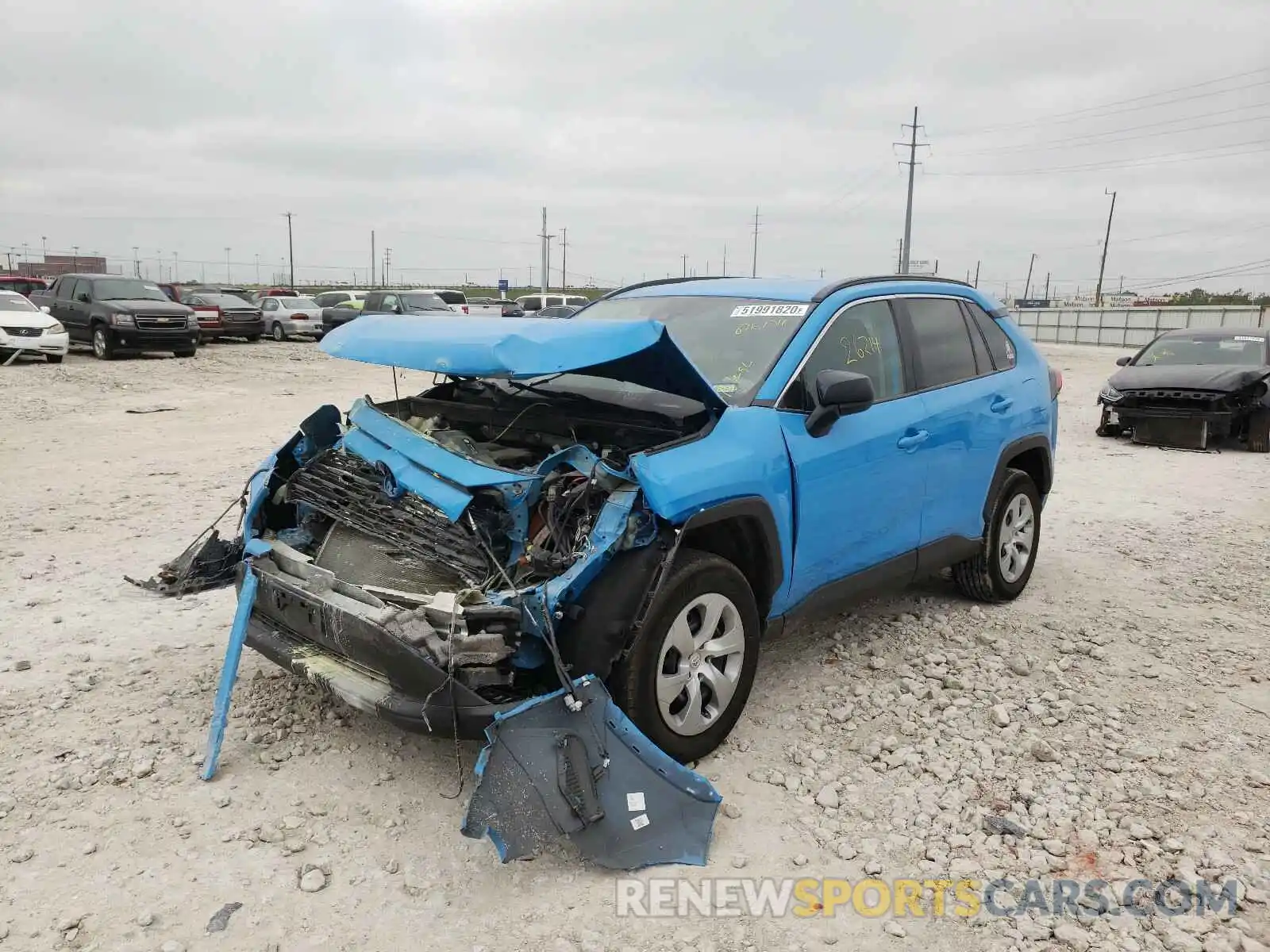 2 Photograph of a damaged car 2T3H1RFV0KW026734 TOYOTA RAV4 2019