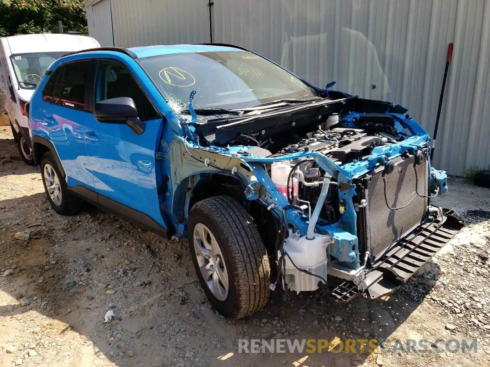 1 Photograph of a damaged car 2T3H1RFV0KW035269 TOYOTA RAV4 2019