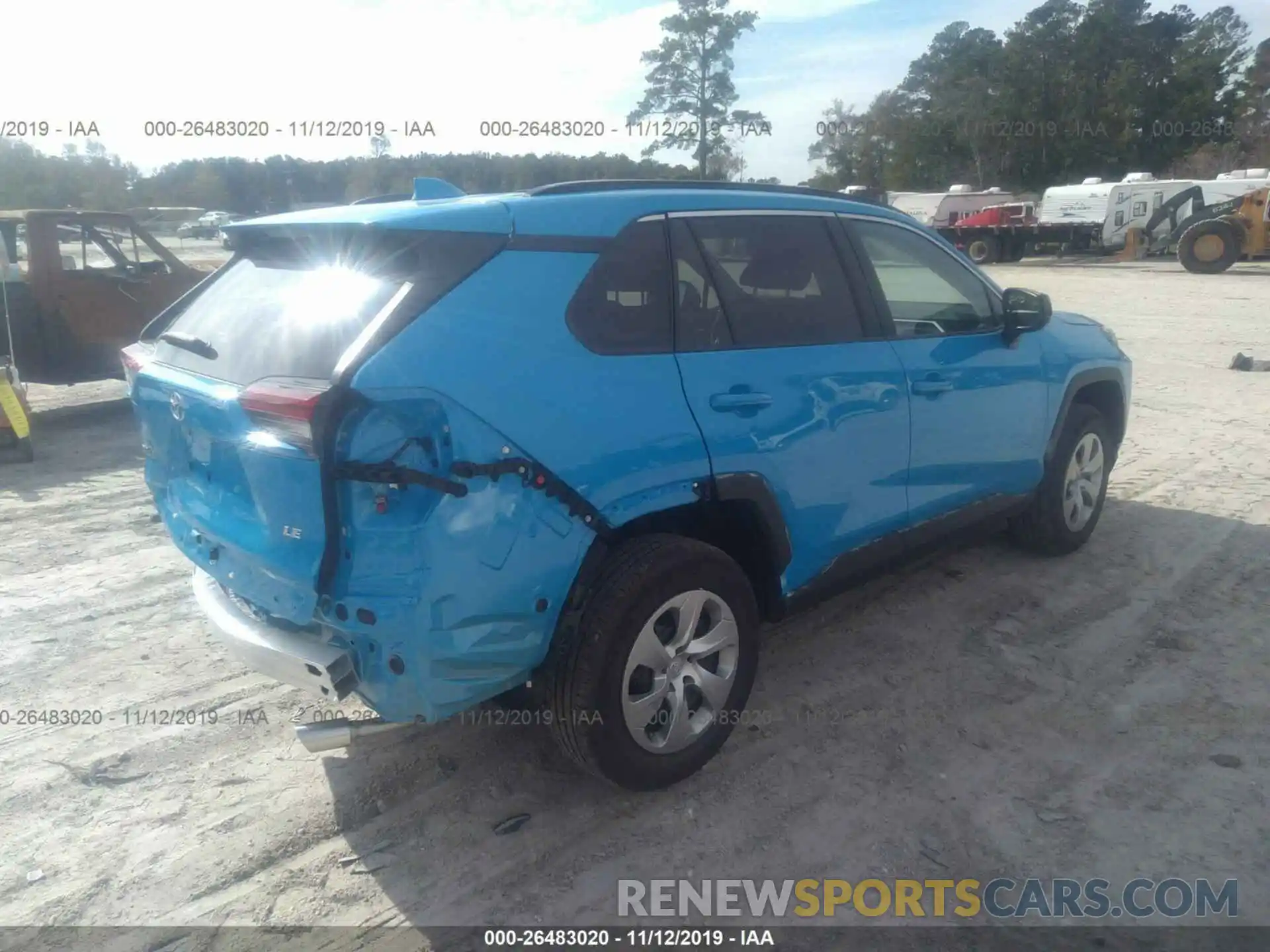 4 Photograph of a damaged car 2T3H1RFV0KW035613 TOYOTA RAV4 2019