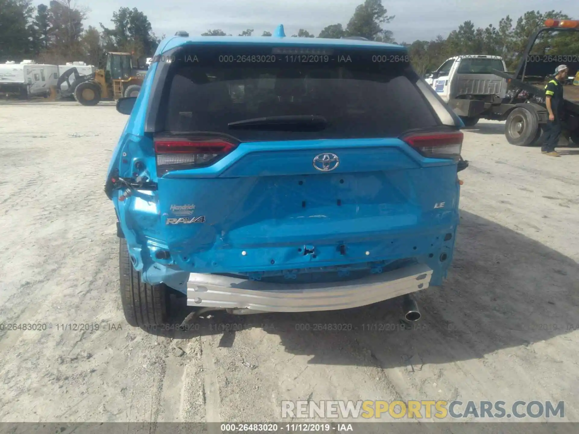 6 Фотография поврежденного автомобиля 2T3H1RFV0KW035613 TOYOTA RAV4 2019