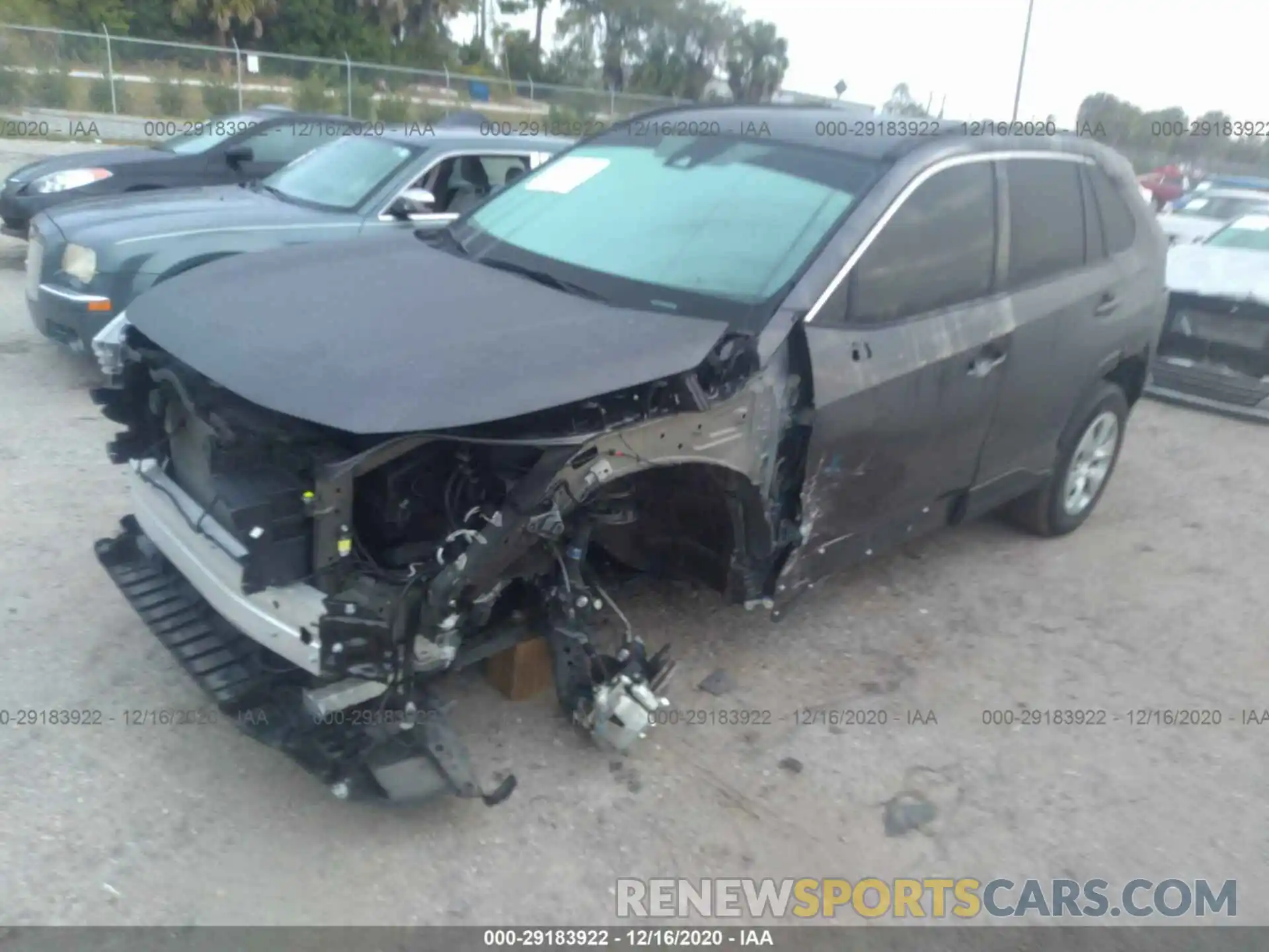 2 Photograph of a damaged car 2T3H1RFV0KW038026 TOYOTA RAV4 2019