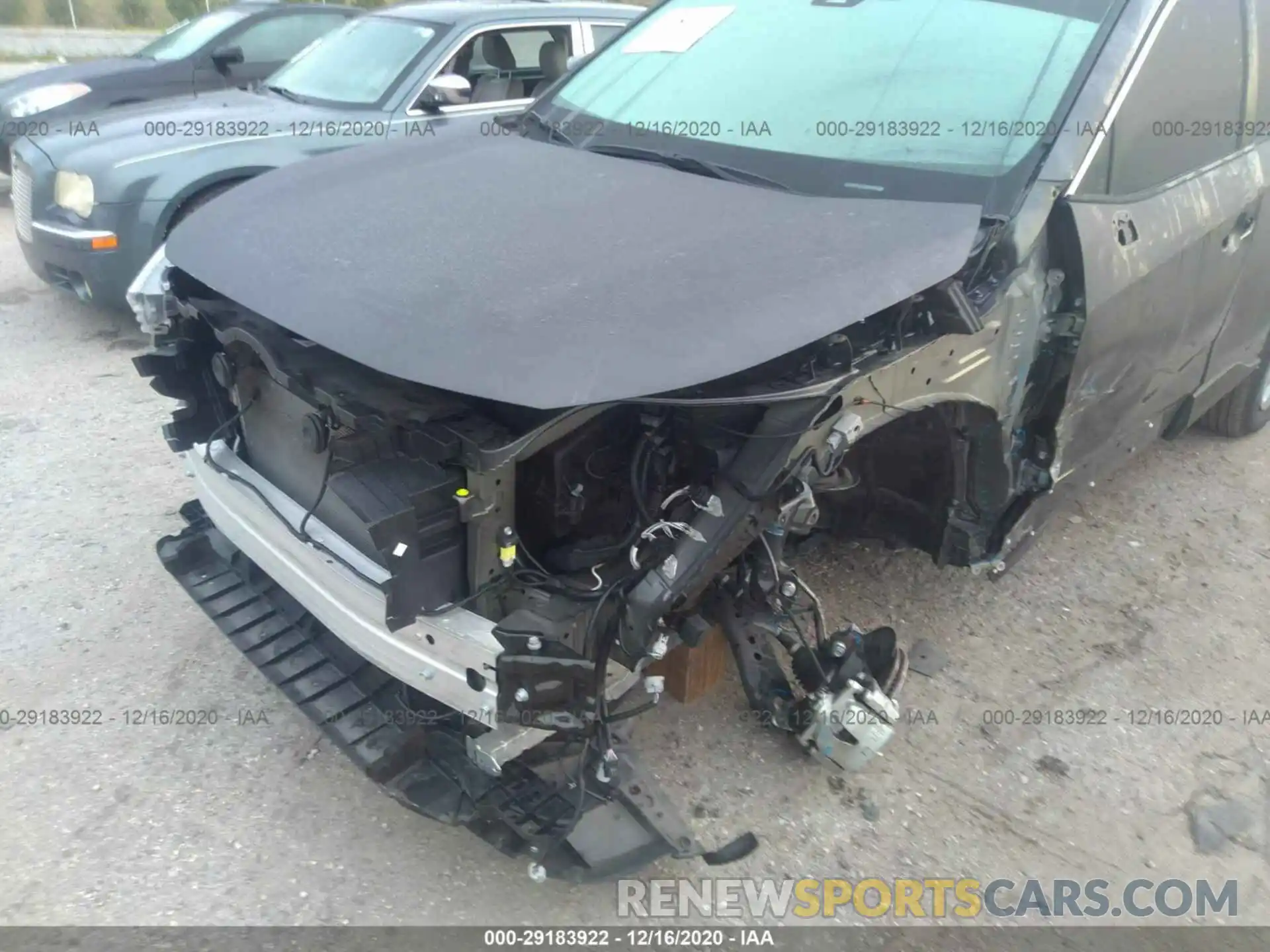 6 Photograph of a damaged car 2T3H1RFV0KW038026 TOYOTA RAV4 2019