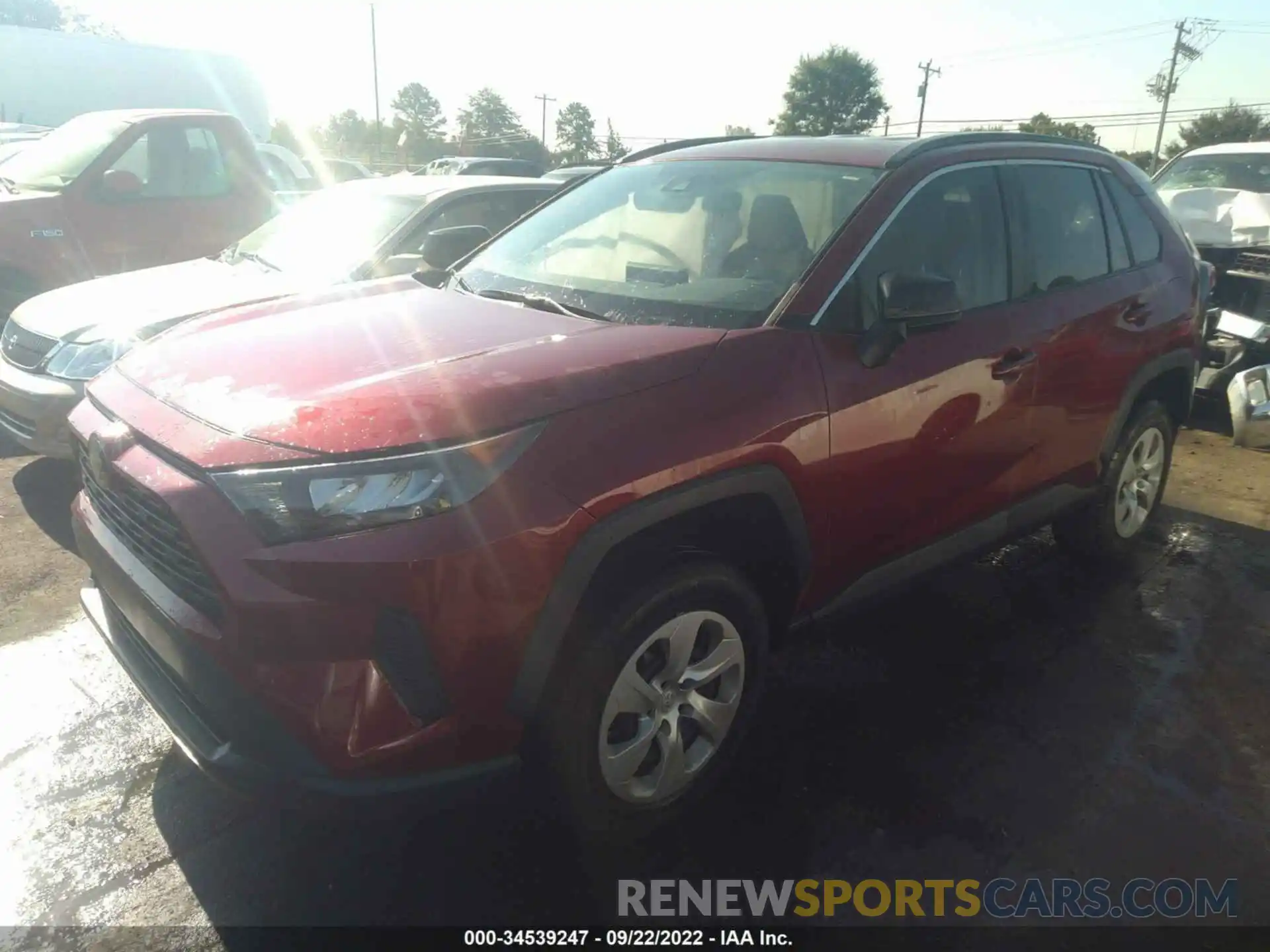 2 Photograph of a damaged car 2T3H1RFV0KW038169 TOYOTA RAV4 2019