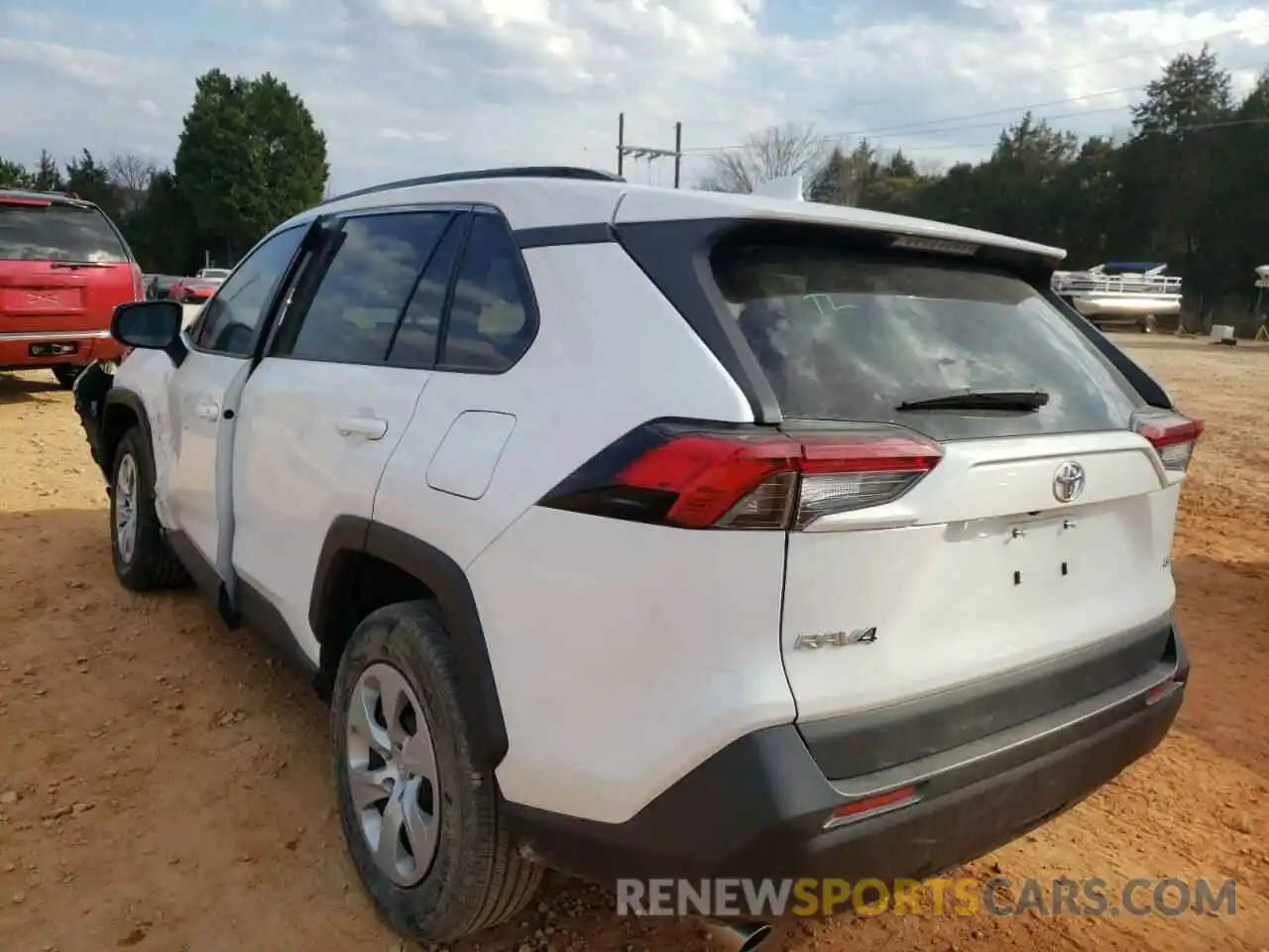 3 Photograph of a damaged car 2T3H1RFV0KW038298 TOYOTA RAV4 2019