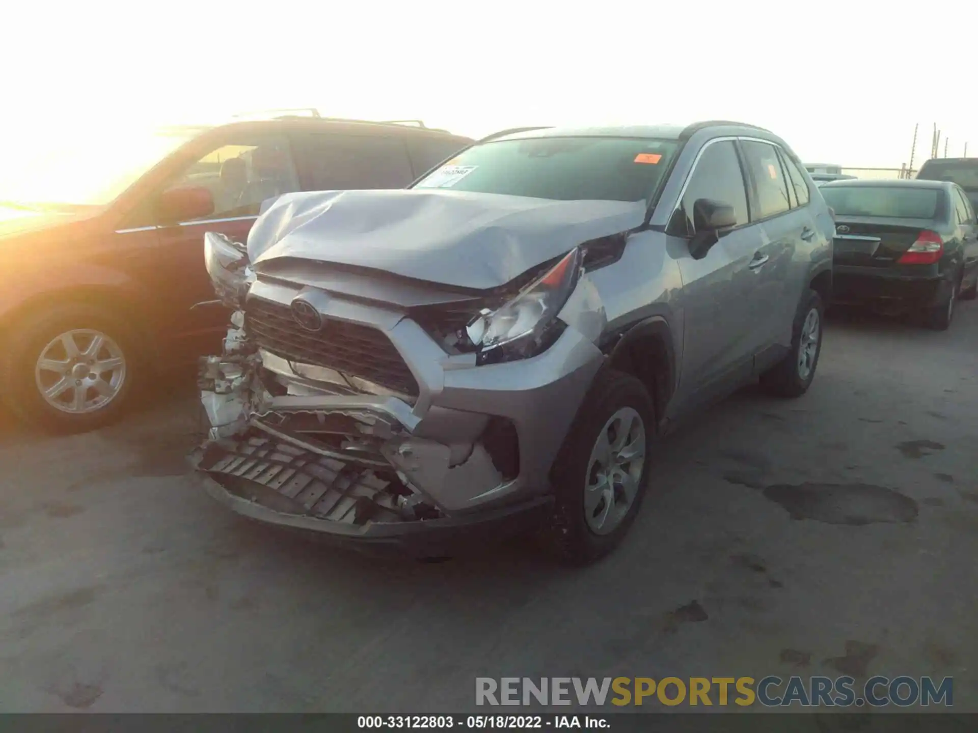 2 Photograph of a damaged car 2T3H1RFV0KW040486 TOYOTA RAV4 2019