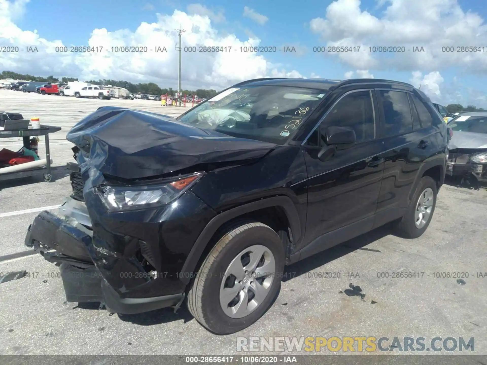 2 Фотография поврежденного автомобиля 2T3H1RFV0KW052136 TOYOTA RAV4 2019