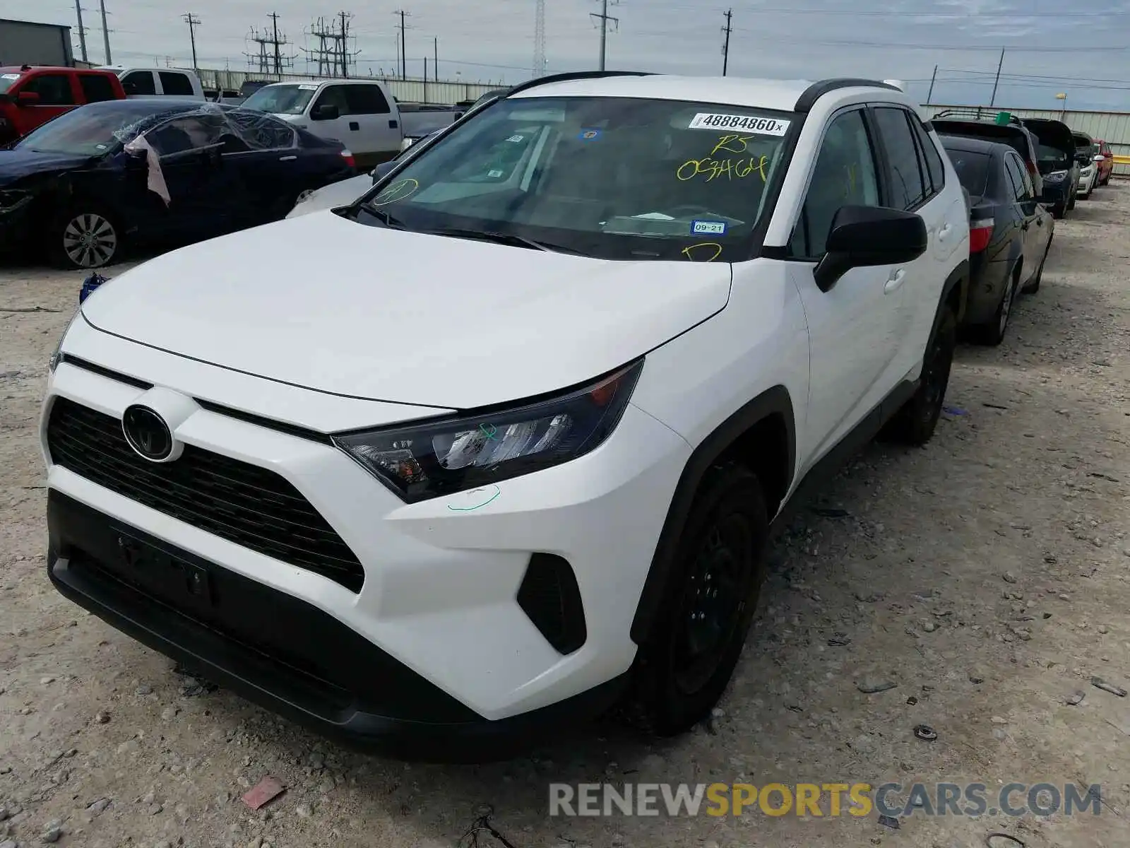 2 Photograph of a damaged car 2T3H1RFV0KW053464 TOYOTA RAV4 2019