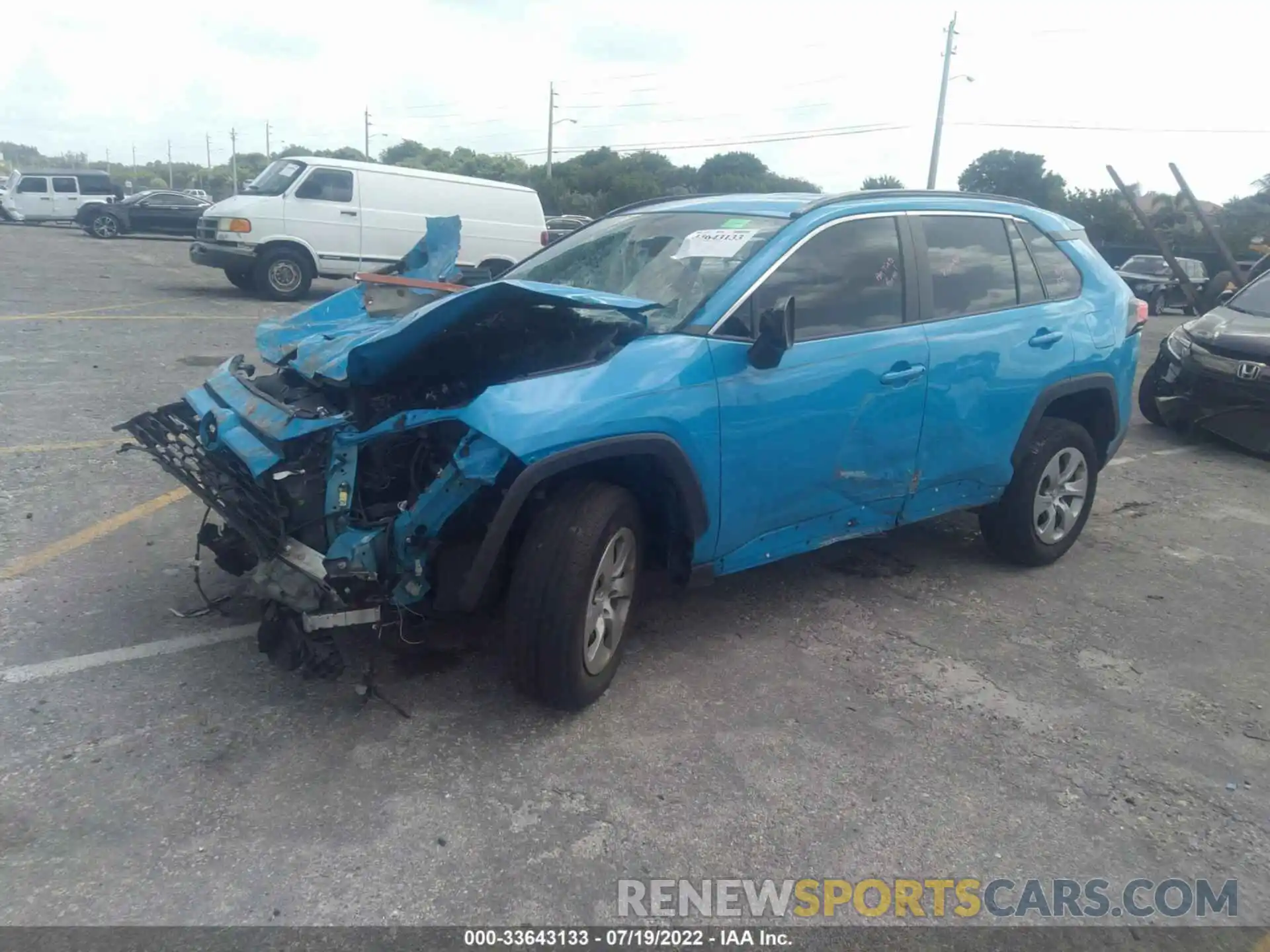 2 Photograph of a damaged car 2T3H1RFV0KW056672 TOYOTA RAV4 2019