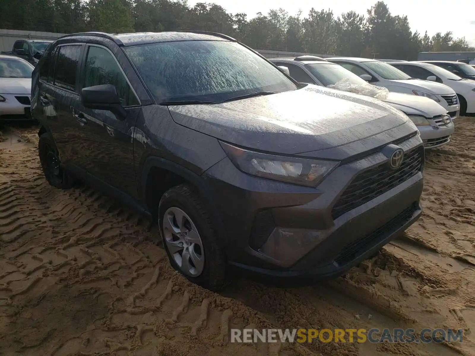 1 Photograph of a damaged car 2T3H1RFV1KC001696 TOYOTA RAV4 2019