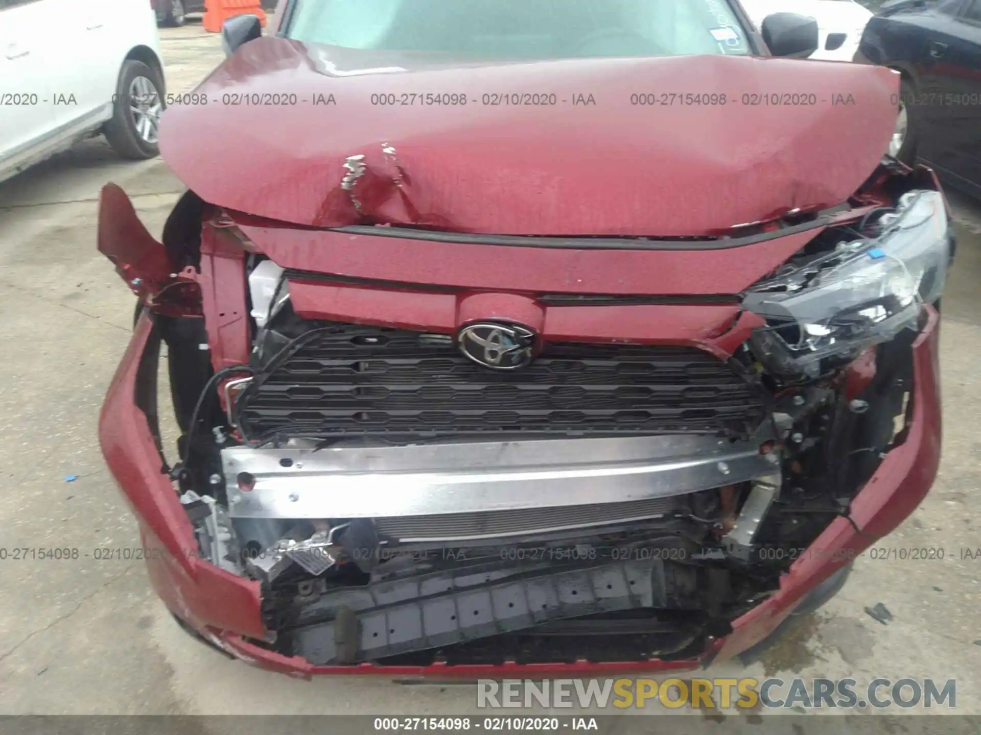 10 Photograph of a damaged car 2T3H1RFV1KC002573 TOYOTA RAV4 2019