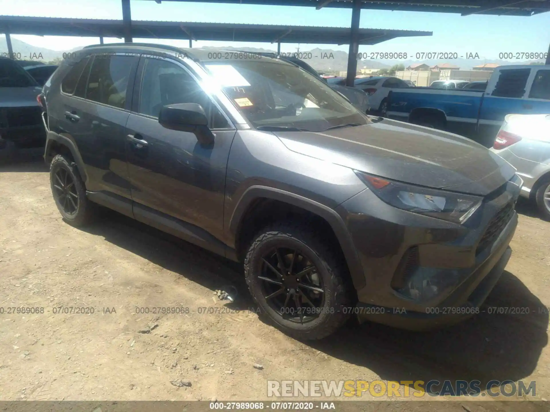 1 Фотография поврежденного автомобиля 2T3H1RFV1KC012696 TOYOTA RAV4 2019