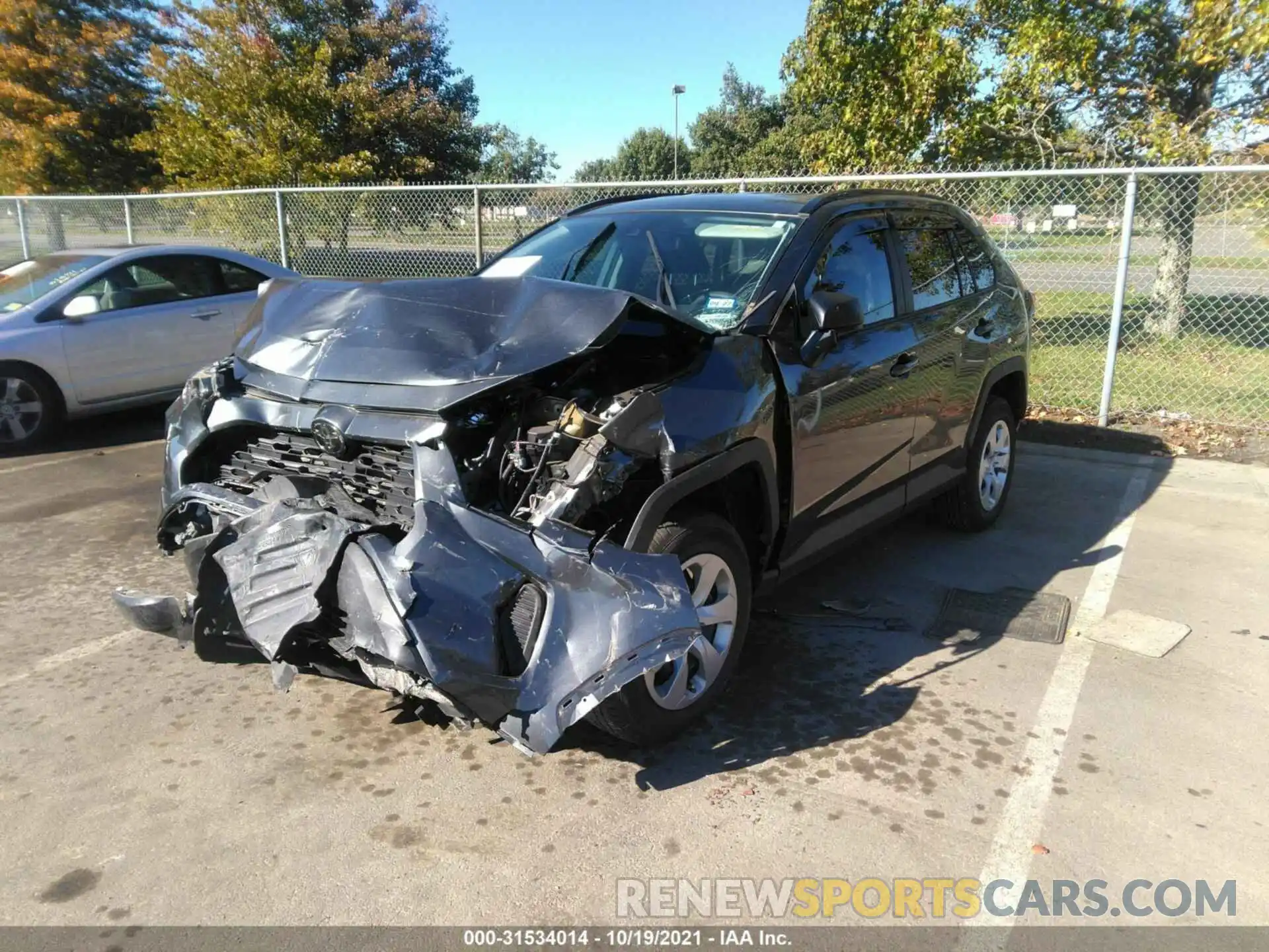 2 Photograph of a damaged car 2T3H1RFV1KC023925 TOYOTA RAV4 2019