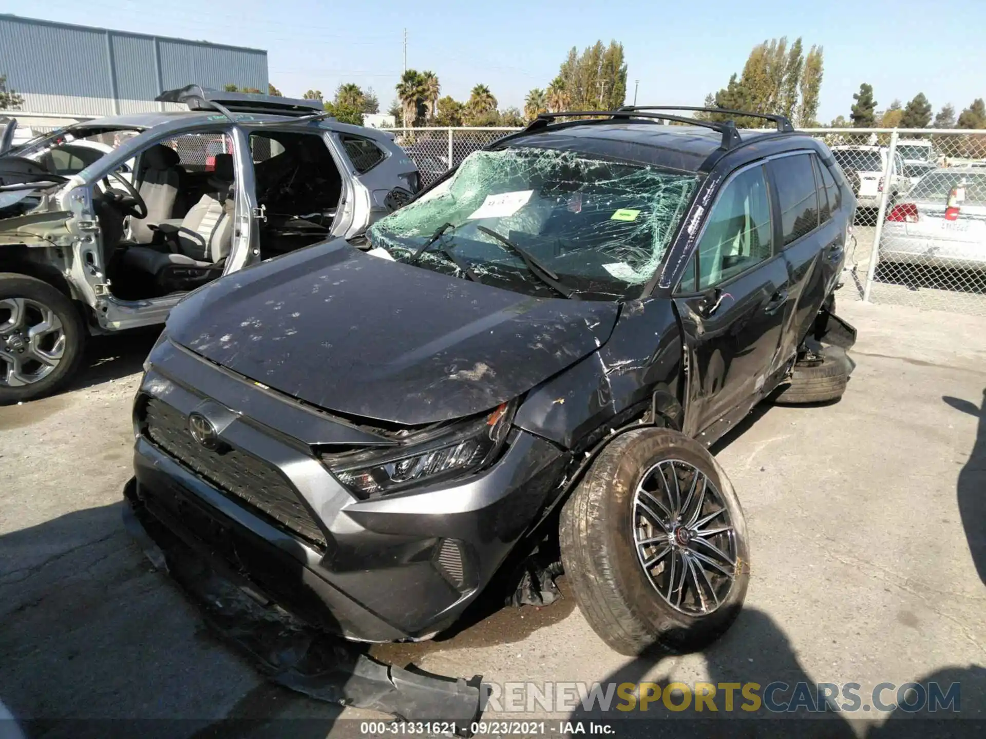 2 Photograph of a damaged car 2T3H1RFV1KC023942 TOYOTA RAV4 2019