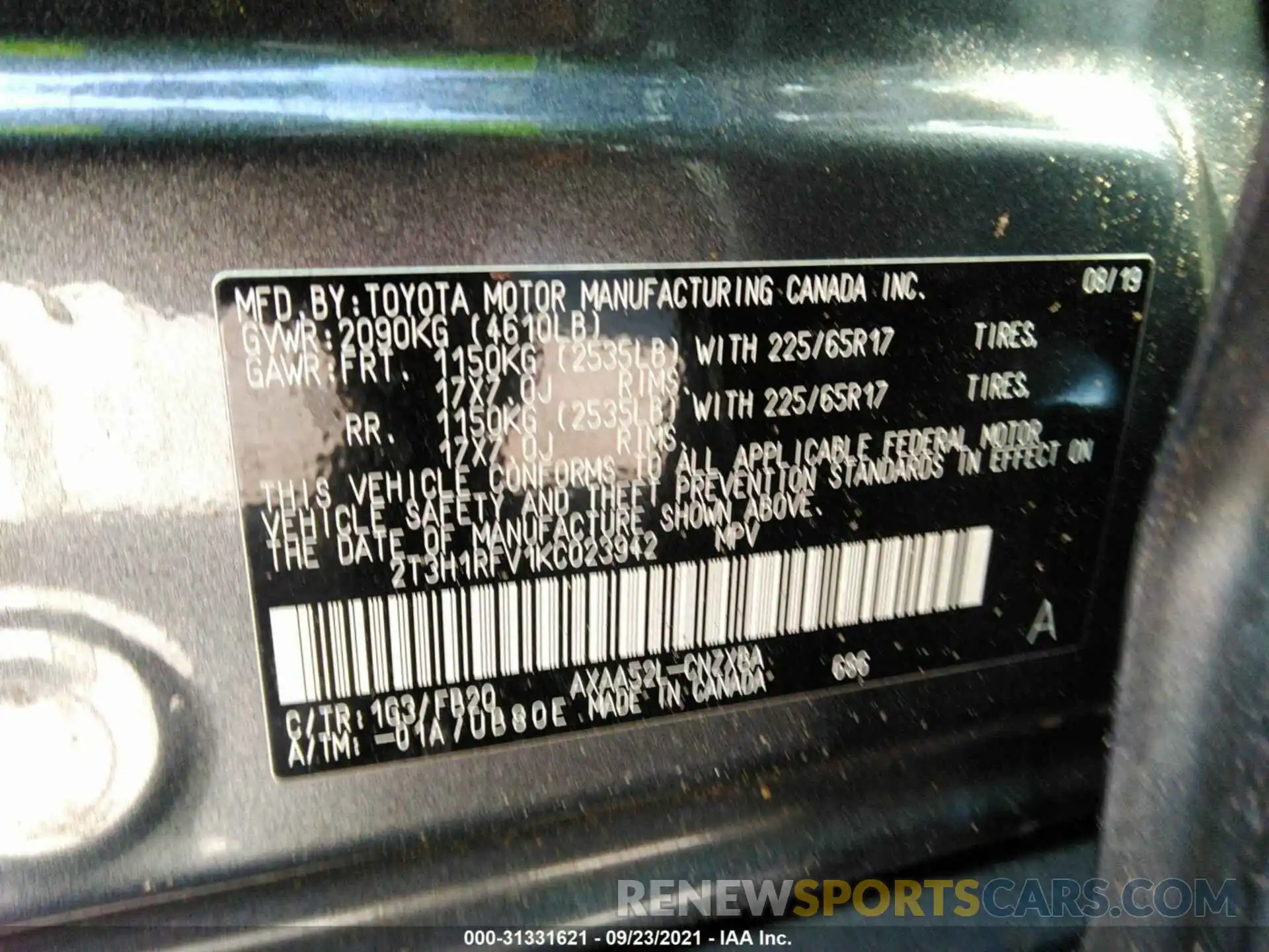 9 Photograph of a damaged car 2T3H1RFV1KC023942 TOYOTA RAV4 2019