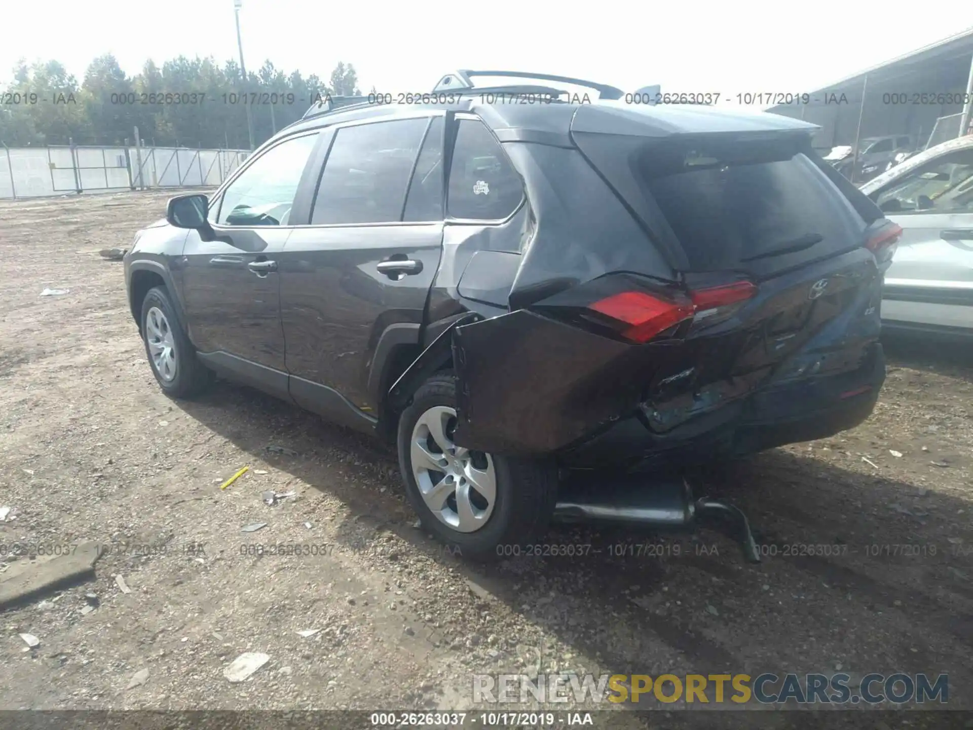 3 Фотография поврежденного автомобиля 2T3H1RFV1KC026887 TOYOTA RAV4 2019