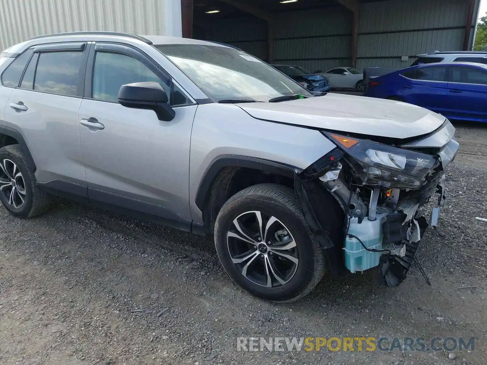 1 Photograph of a damaged car 2T3H1RFV1KC030454 TOYOTA RAV4 2019