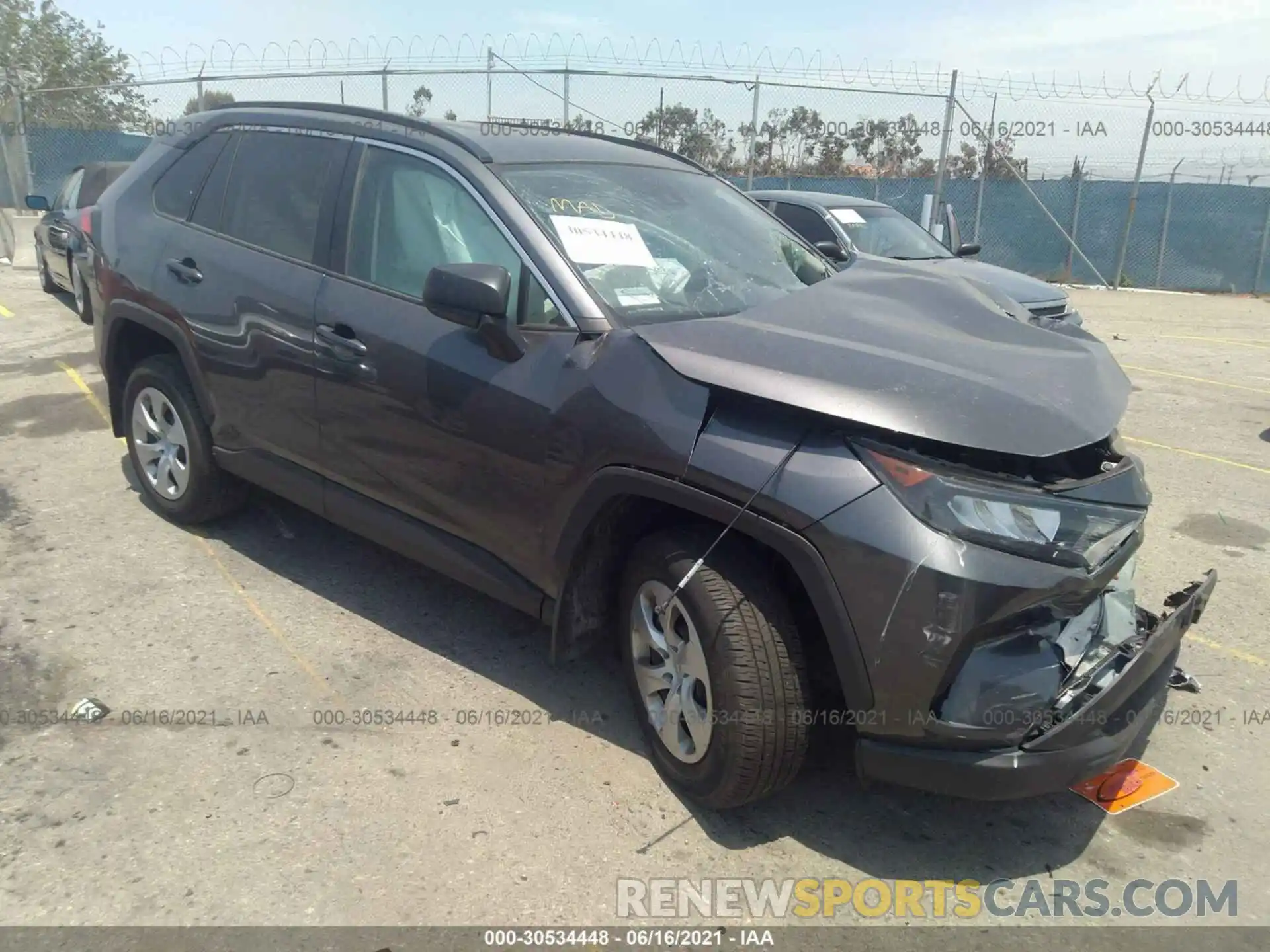 1 Photograph of a damaged car 2T3H1RFV1KC030650 TOYOTA RAV4 2019