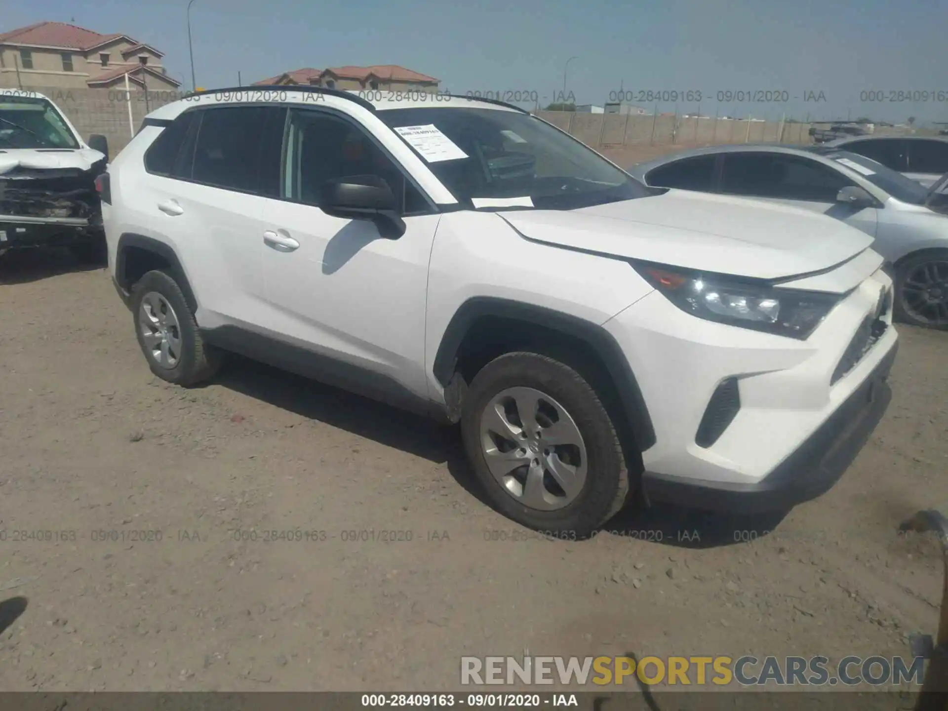 1 Photograph of a damaged car 2T3H1RFV1KW003723 TOYOTA RAV4 2019