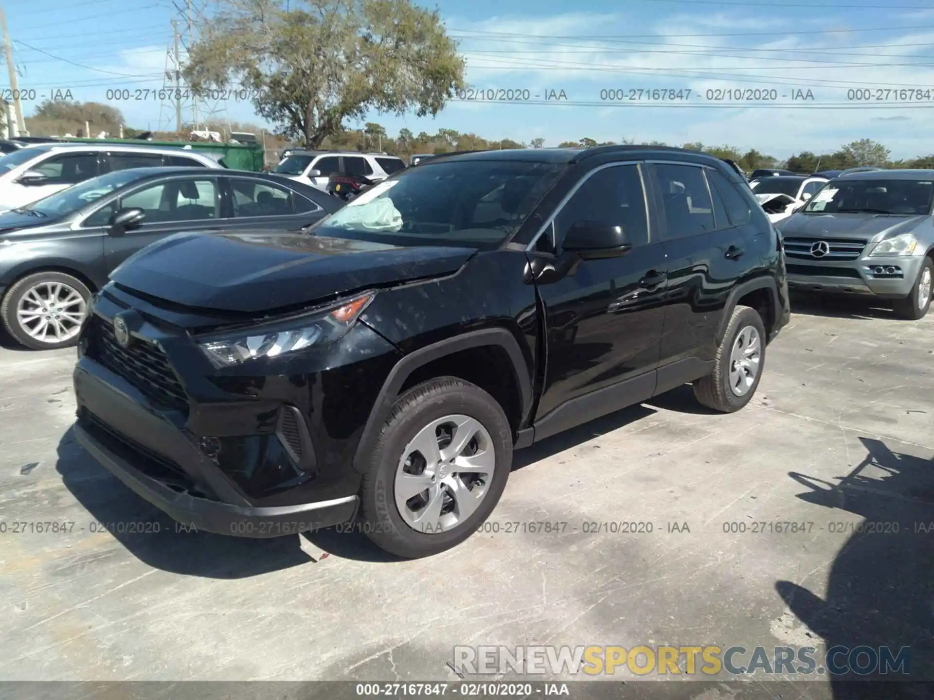 2 Photograph of a damaged car 2T3H1RFV1KW004855 TOYOTA RAV4 2019