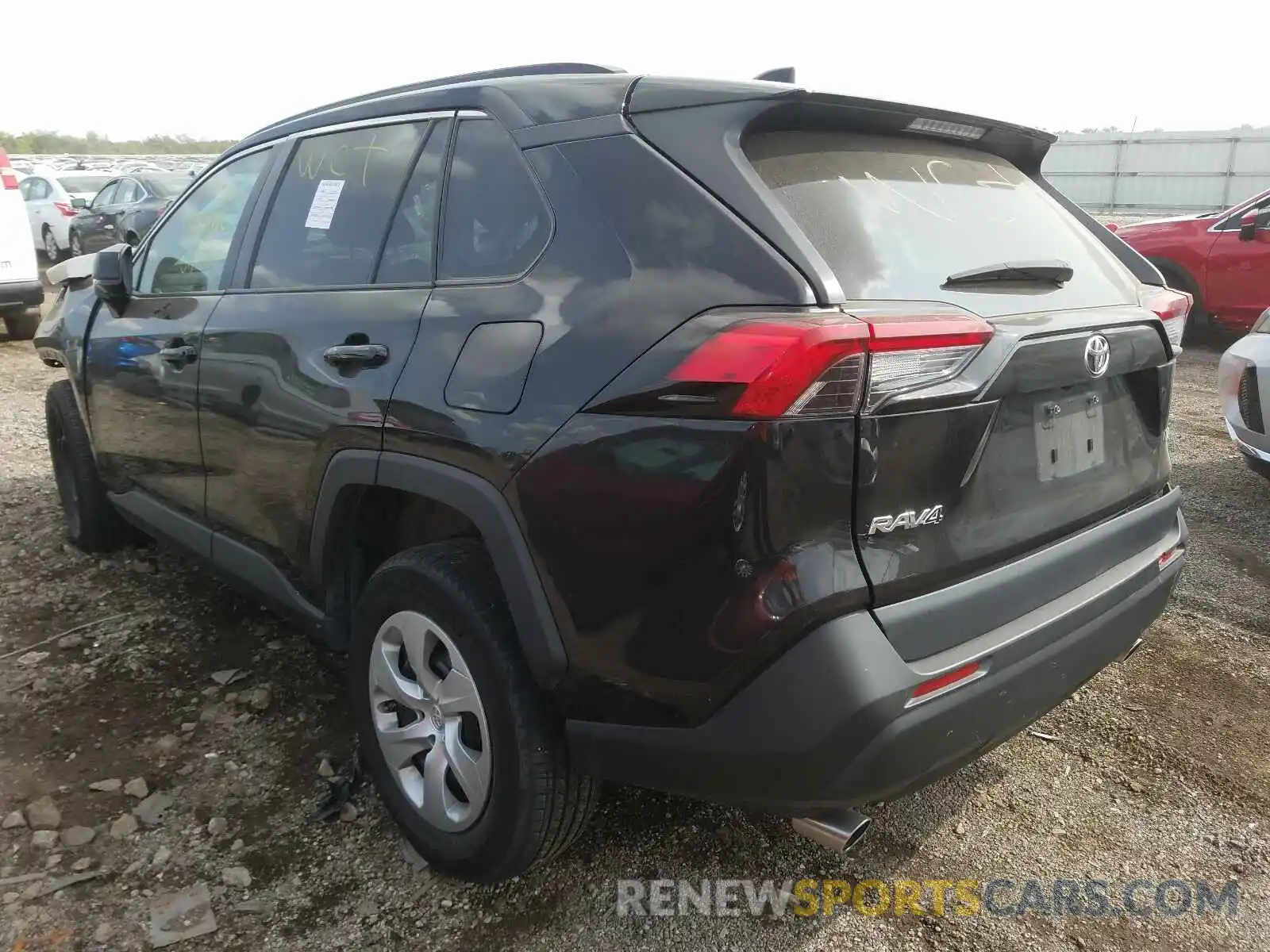 3 Photograph of a damaged car 2T3H1RFV1KW021512 TOYOTA RAV4 2019