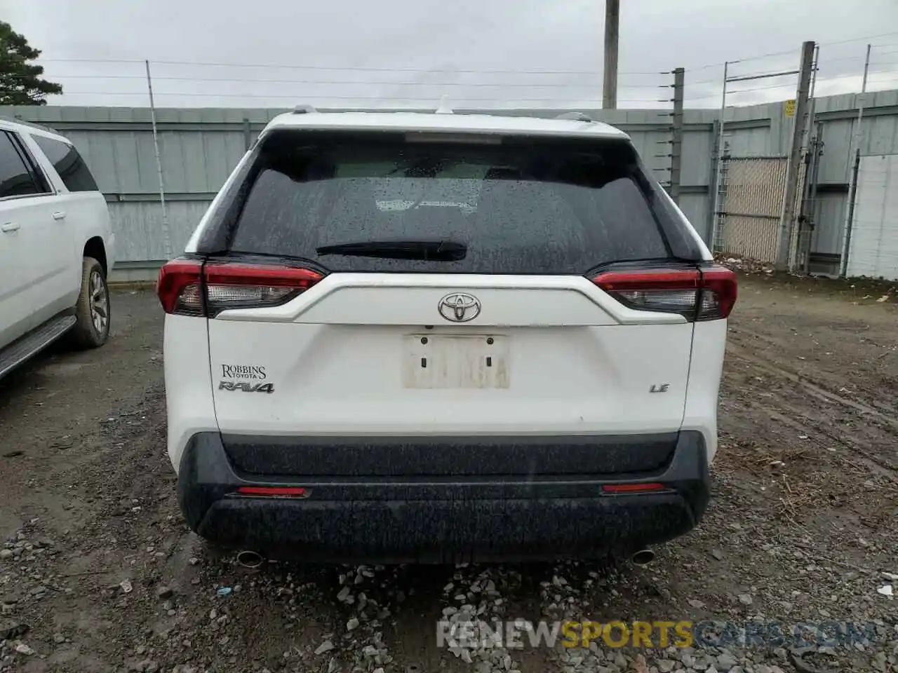 6 Фотография поврежденного автомобиля 2T3H1RFV1KW023891 TOYOTA RAV4 2019