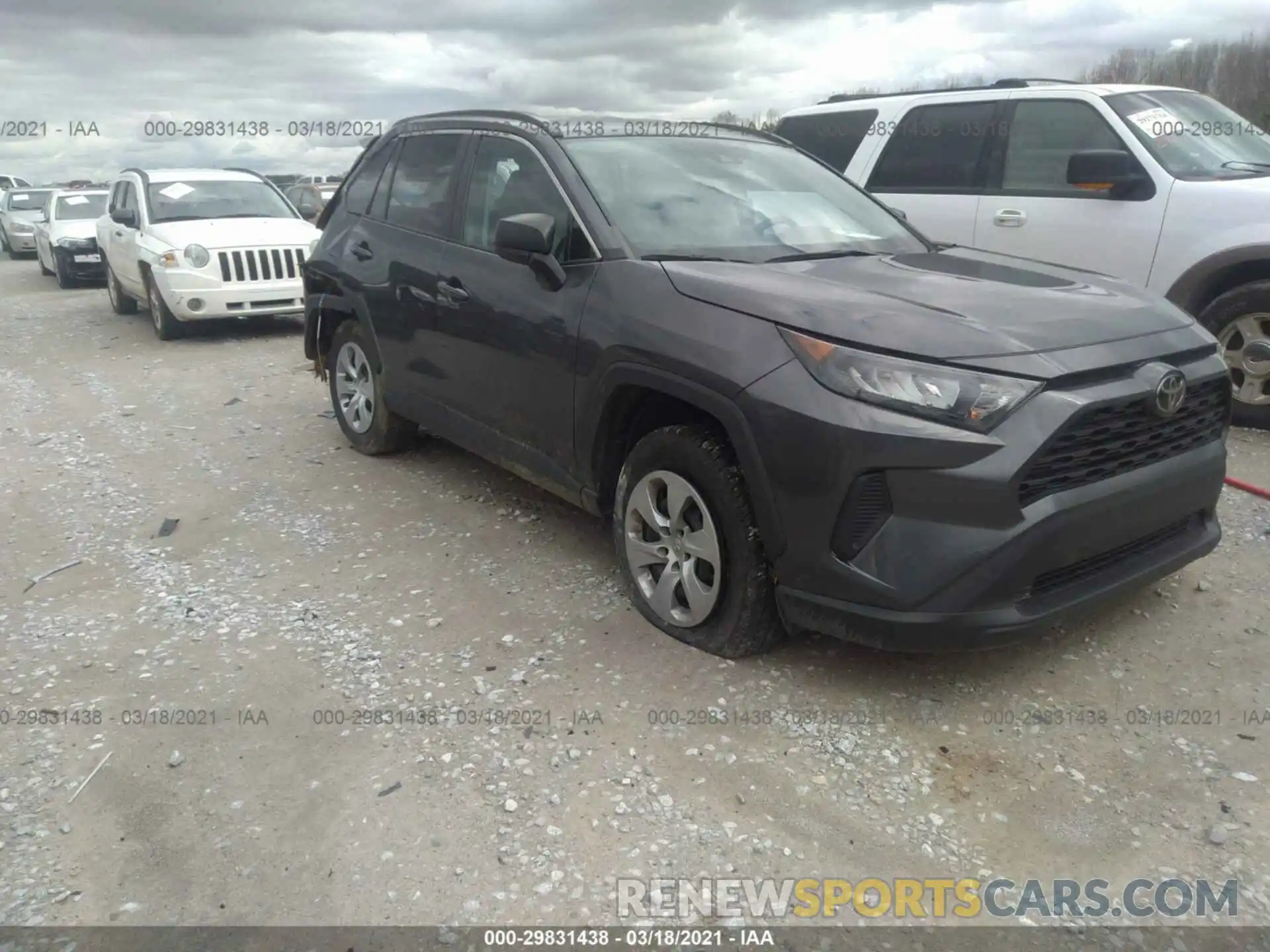 1 Photograph of a damaged car 2T3H1RFV1KW030341 TOYOTA RAV4 2019