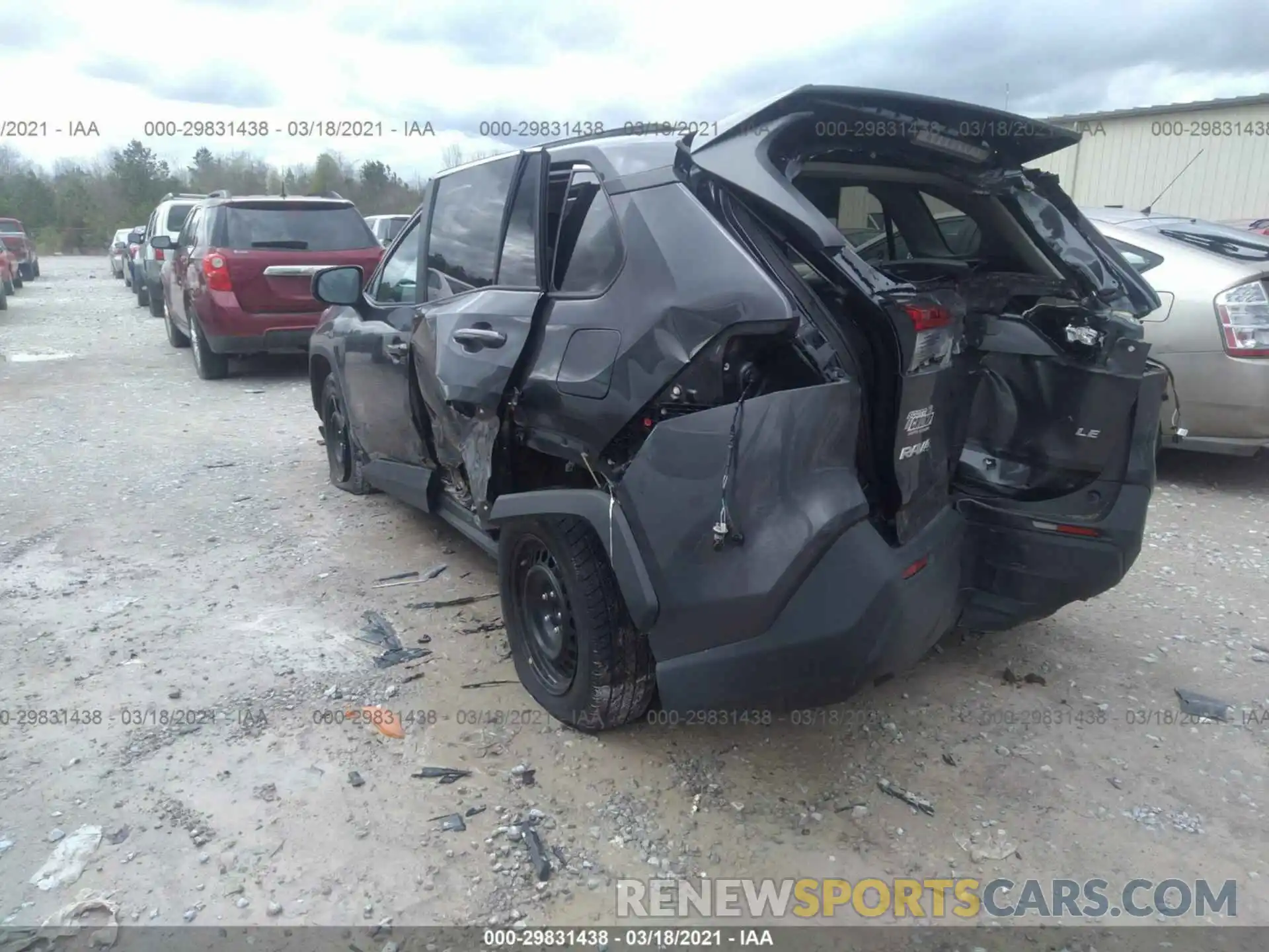 3 Photograph of a damaged car 2T3H1RFV1KW030341 TOYOTA RAV4 2019