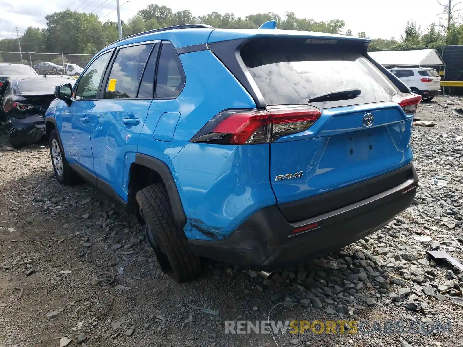 3 Фотография поврежденного автомобиля 2T3H1RFV1KW032235 TOYOTA RAV4 2019