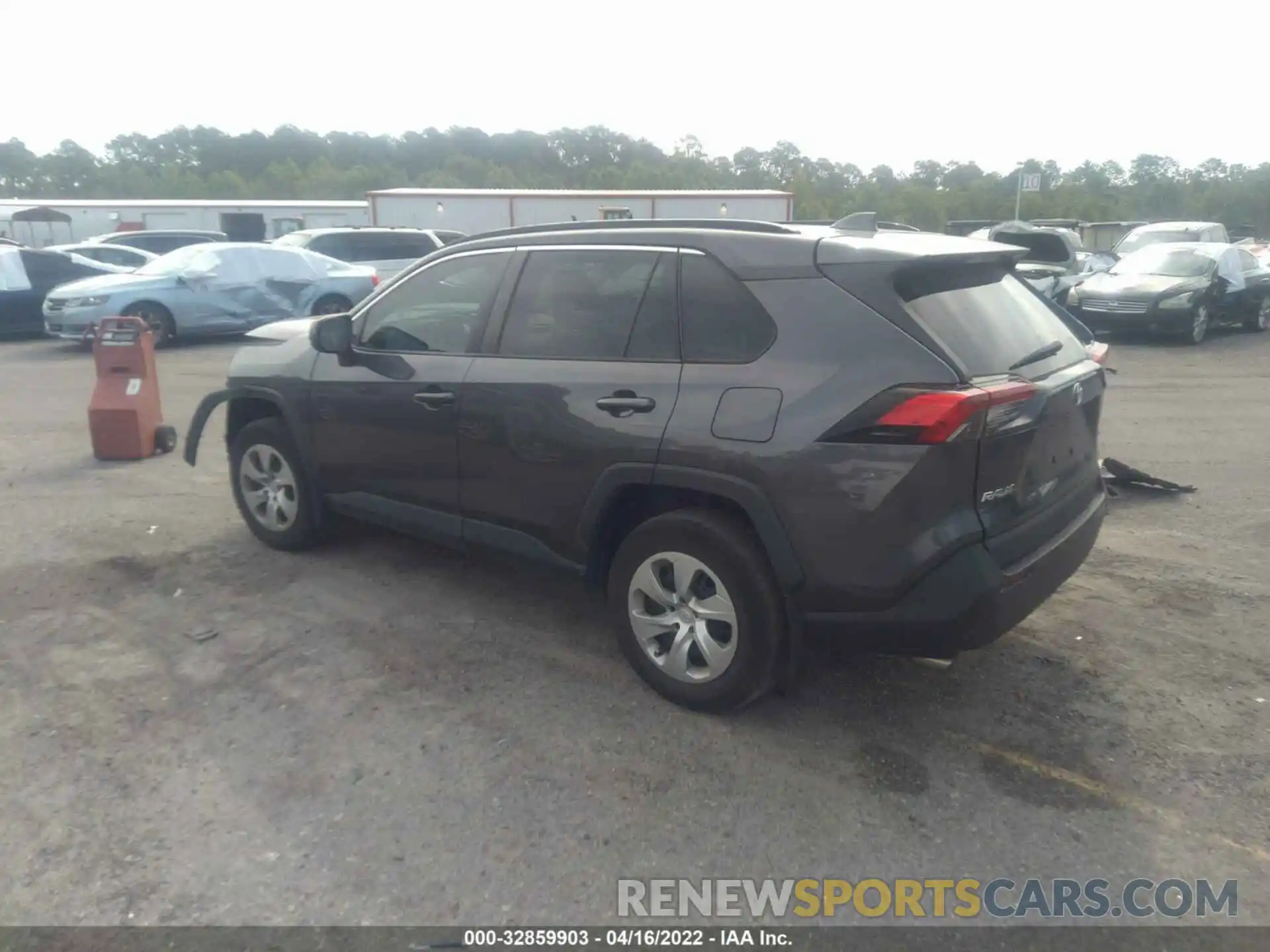 3 Photograph of a damaged car 2T3H1RFV1KW033496 TOYOTA RAV4 2019