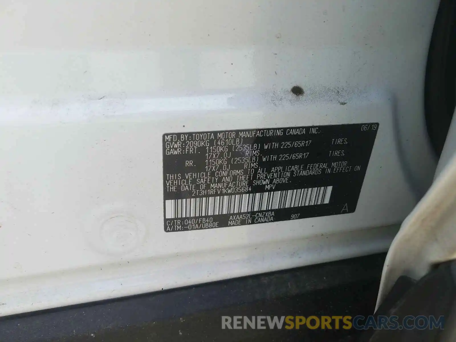 10 Photograph of a damaged car 2T3H1RFV1KW035684 TOYOTA RAV4 2019