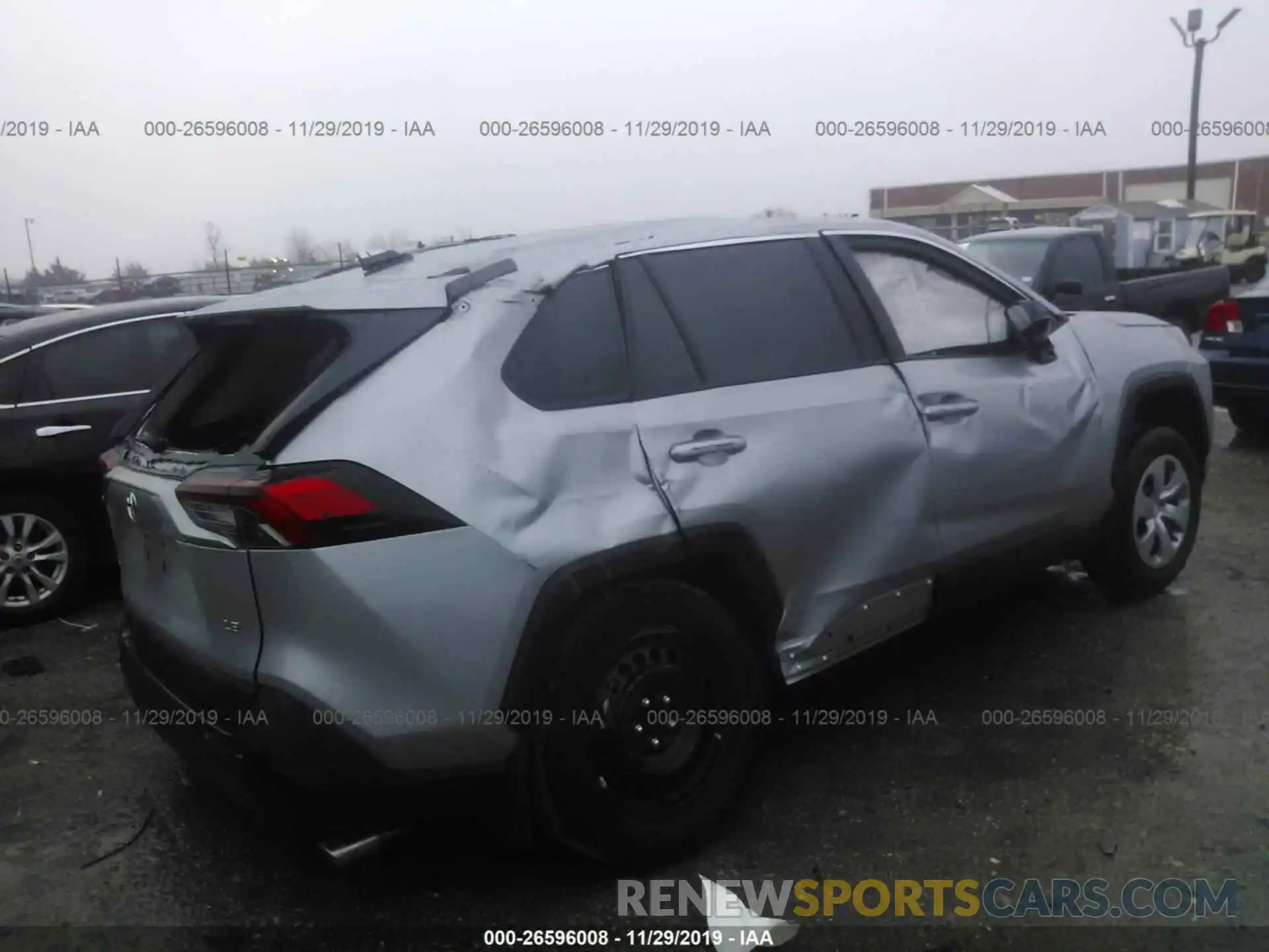 4 Photograph of a damaged car 2T3H1RFV1KW039363 TOYOTA RAV4 2019