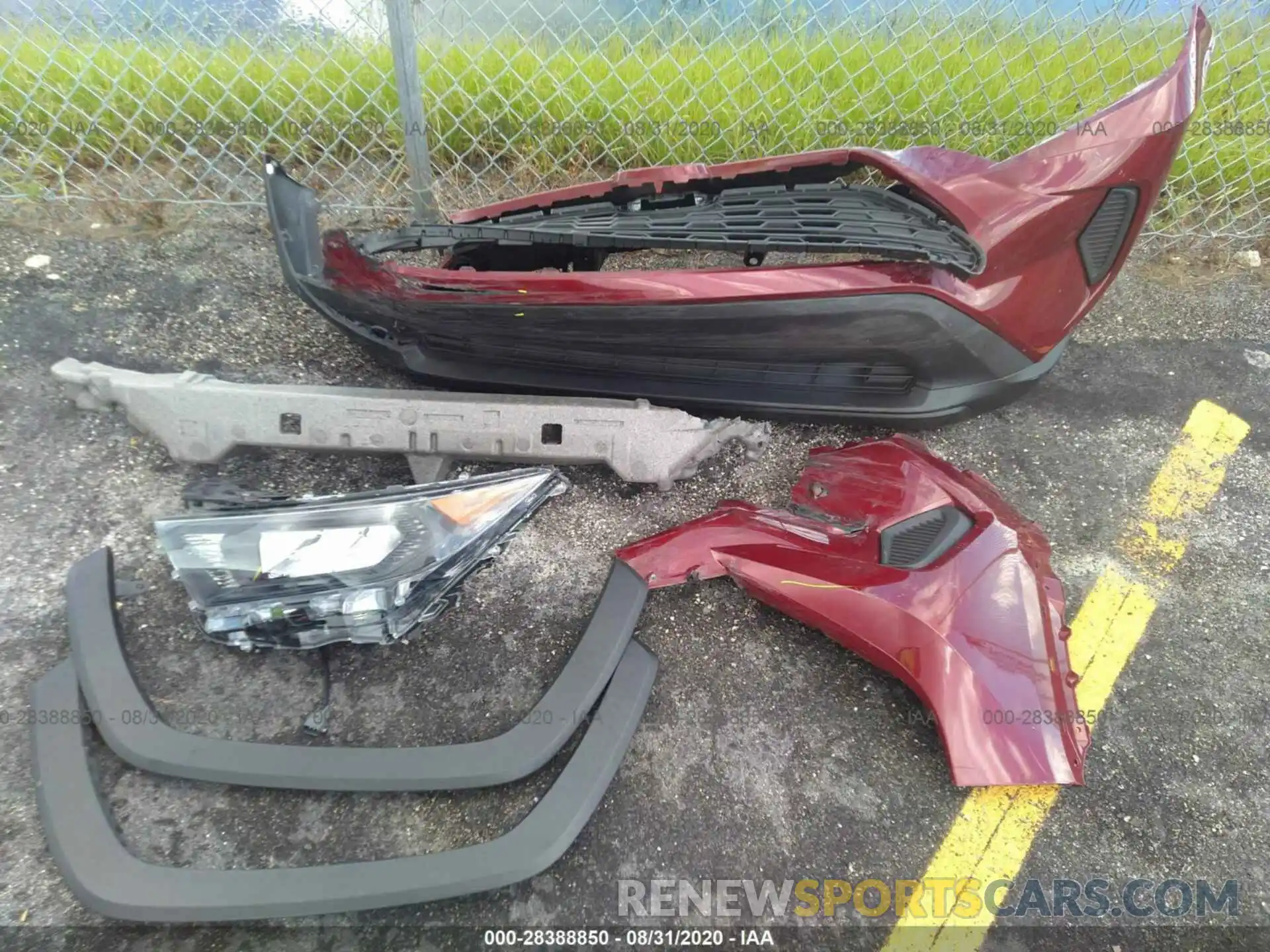 12 Photograph of a damaged car 2T3H1RFV1KW042070 TOYOTA RAV4 2019