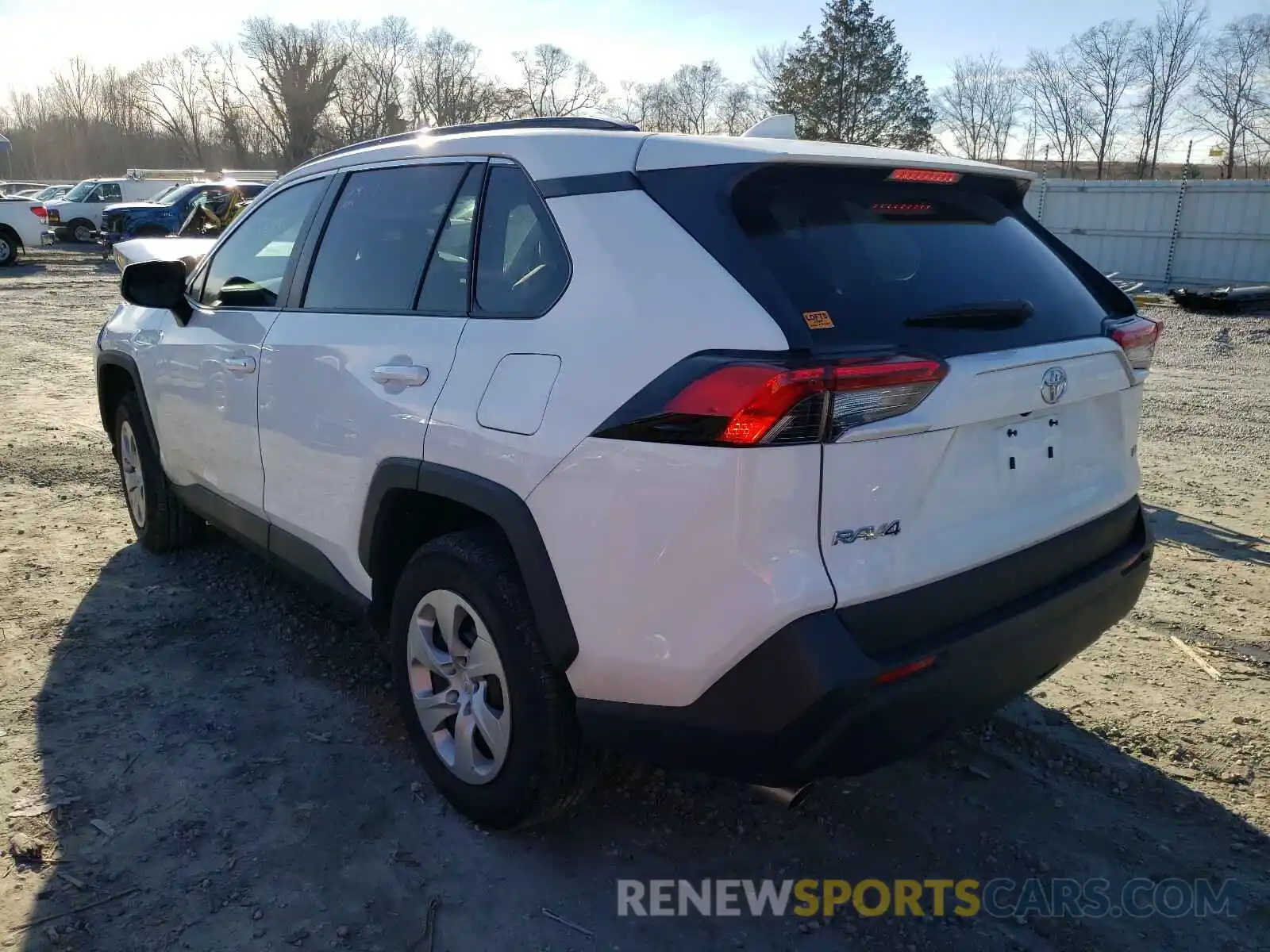 3 Photograph of a damaged car 2T3H1RFV1KW044496 TOYOTA RAV4 2019