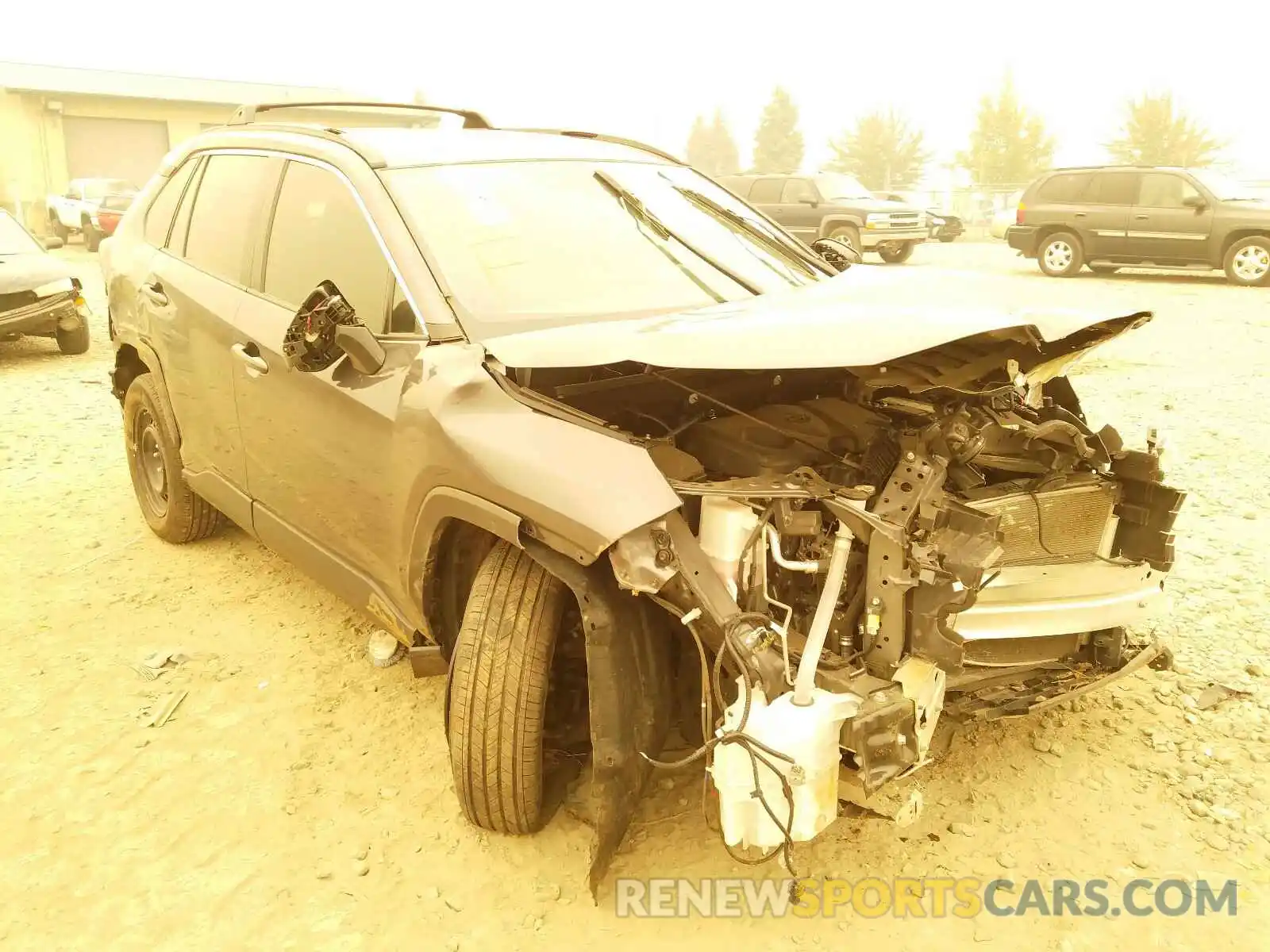 1 Photograph of a damaged car 2T3H1RFV1KW045132 TOYOTA RAV4 2019