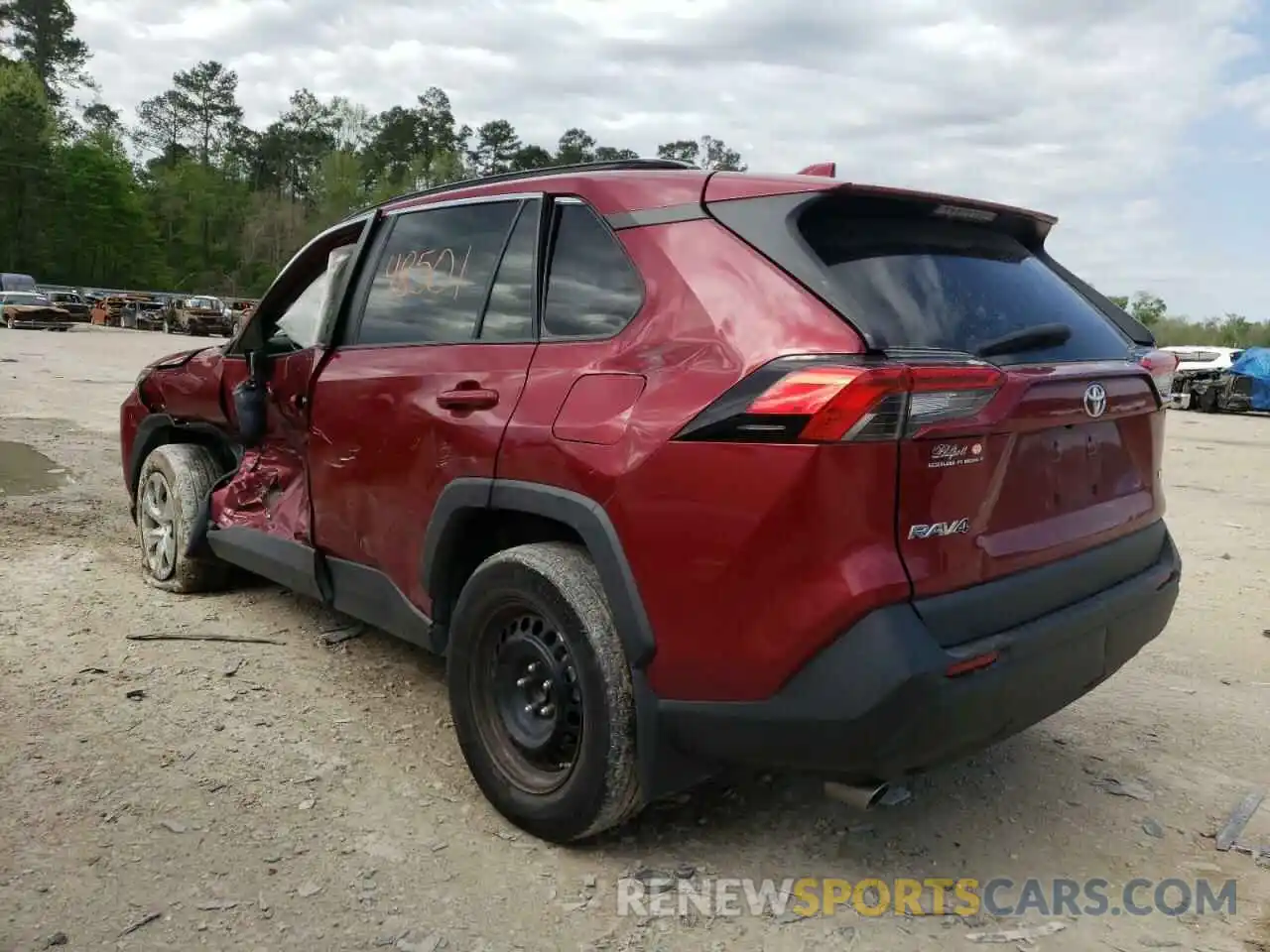 3 Photograph of a damaged car 2T3H1RFV1KW046264 TOYOTA RAV4 2019