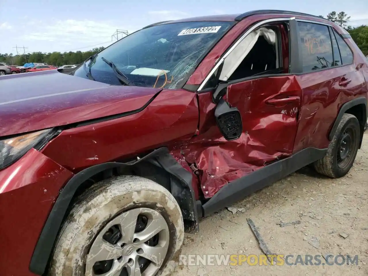 9 Photograph of a damaged car 2T3H1RFV1KW046264 TOYOTA RAV4 2019