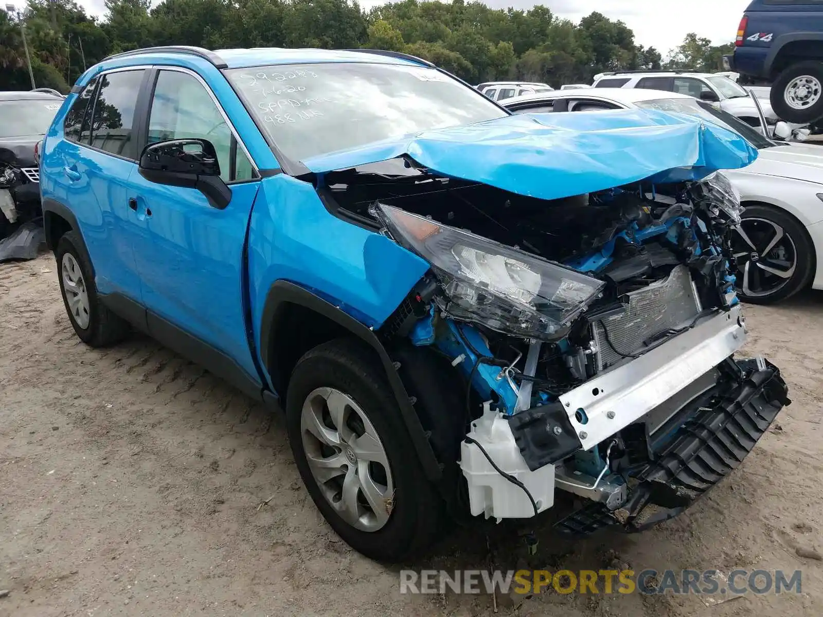 1 Photograph of a damaged car 2T3H1RFV1KW046460 TOYOTA RAV4 2019