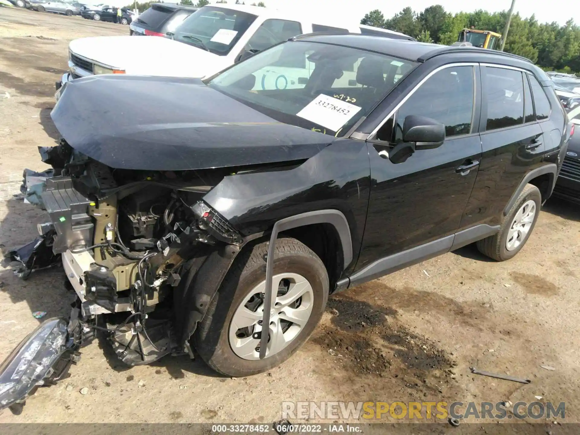 2 Photograph of a damaged car 2T3H1RFV1KW050475 TOYOTA RAV4 2019