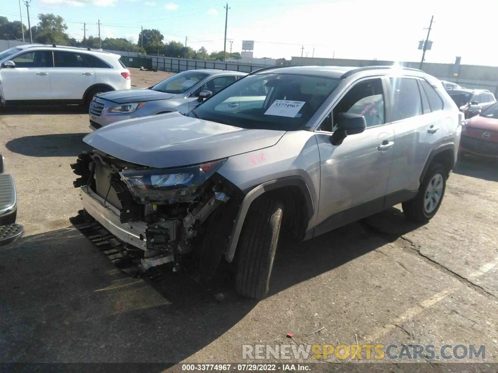 2 Photograph of a damaged car 2T3H1RFV1KW056566 TOYOTA RAV4 2019