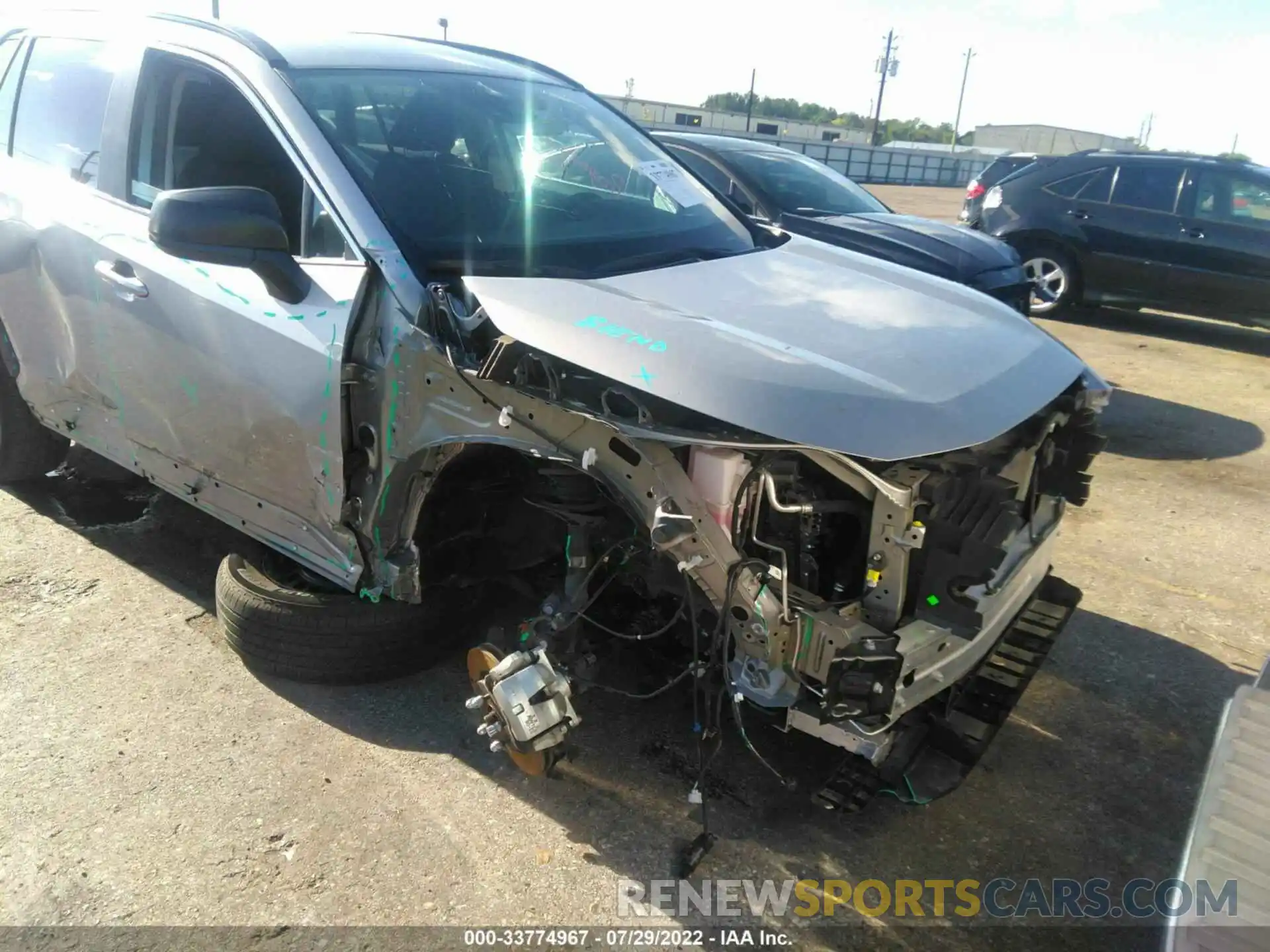 6 Photograph of a damaged car 2T3H1RFV1KW056566 TOYOTA RAV4 2019