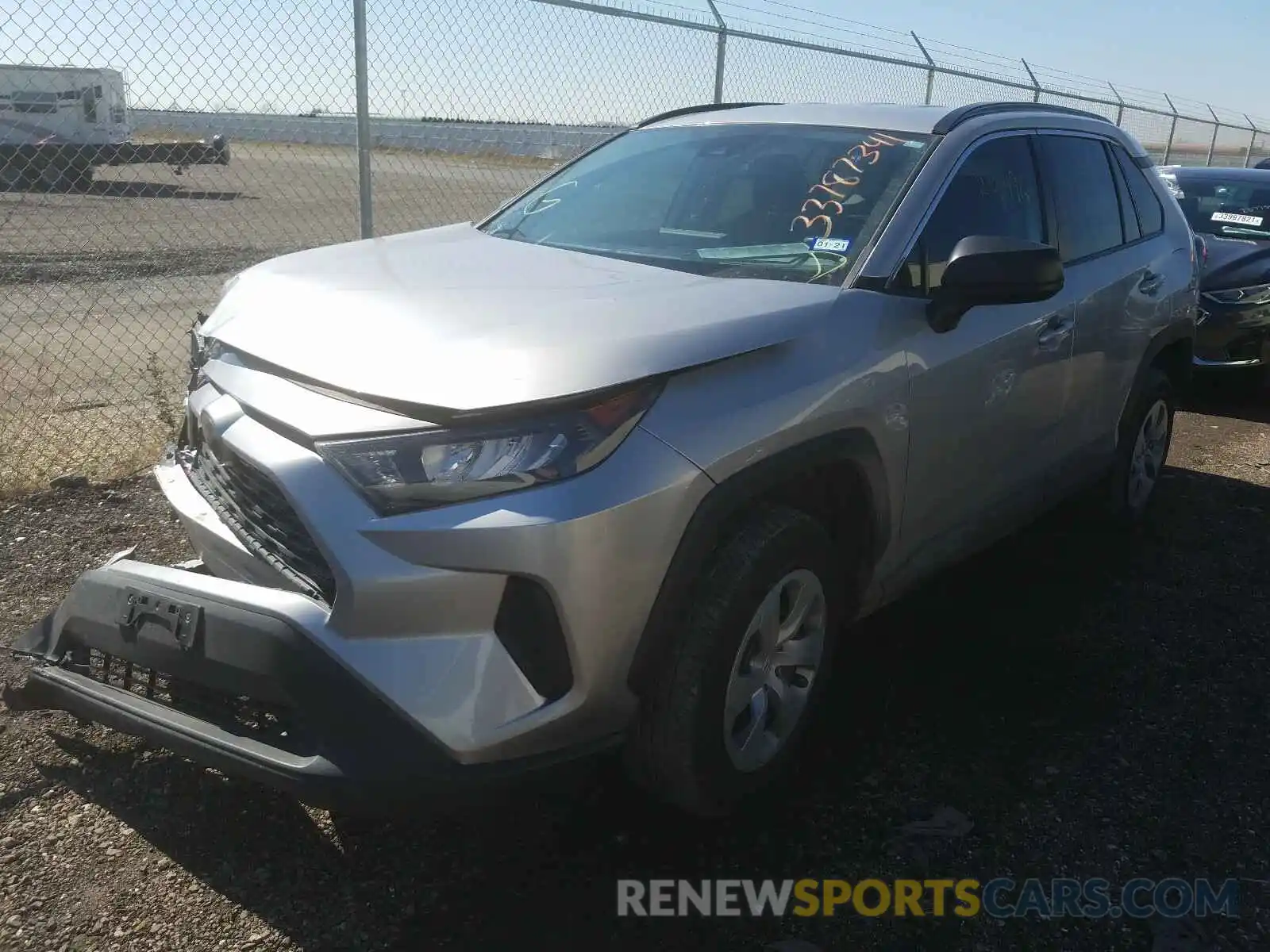 2 Photograph of a damaged car 2T3H1RFV2KC001660 TOYOTA RAV4 2019