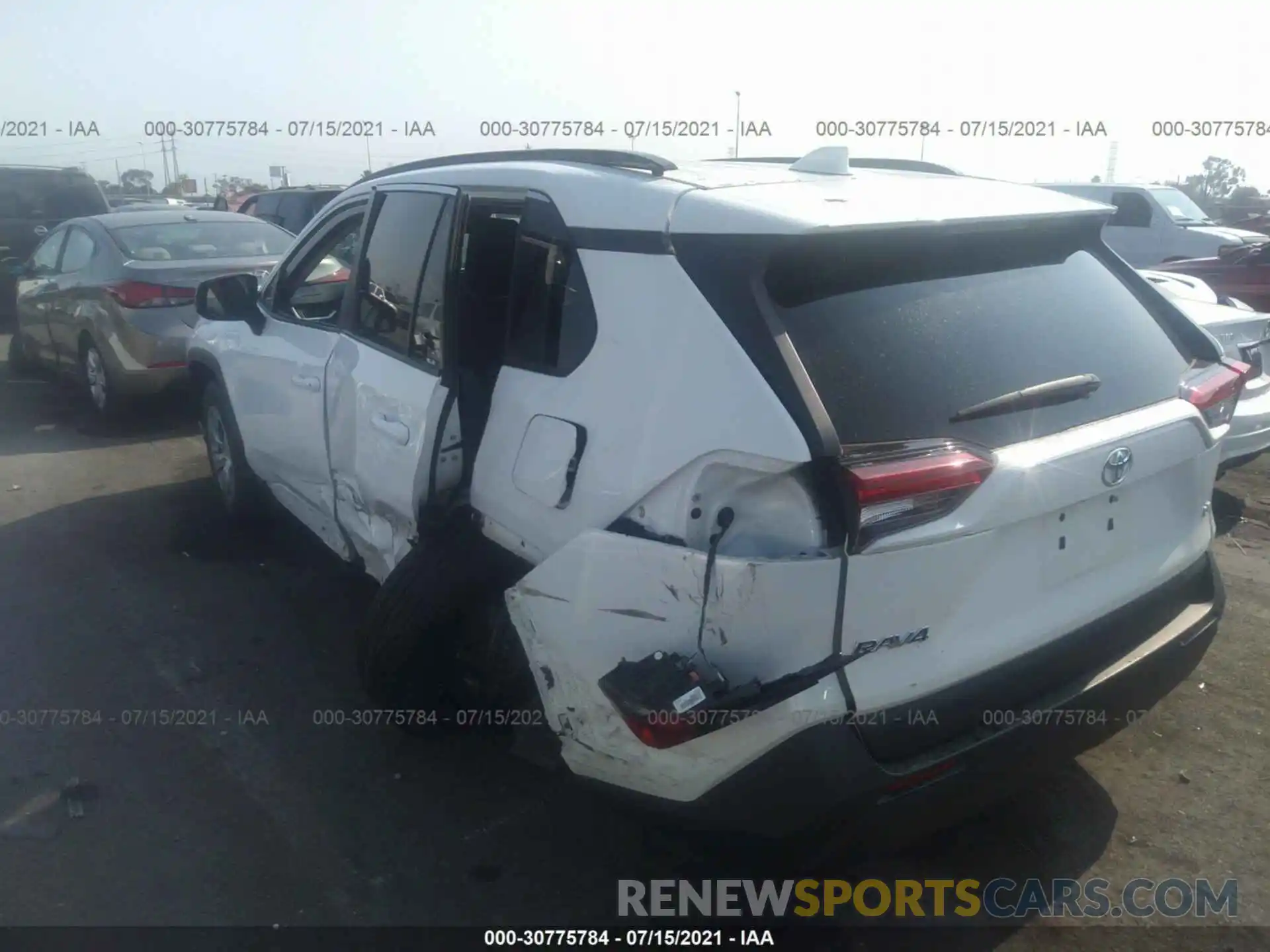 3 Photograph of a damaged car 2T3H1RFV2KC008687 TOYOTA RAV4 2019