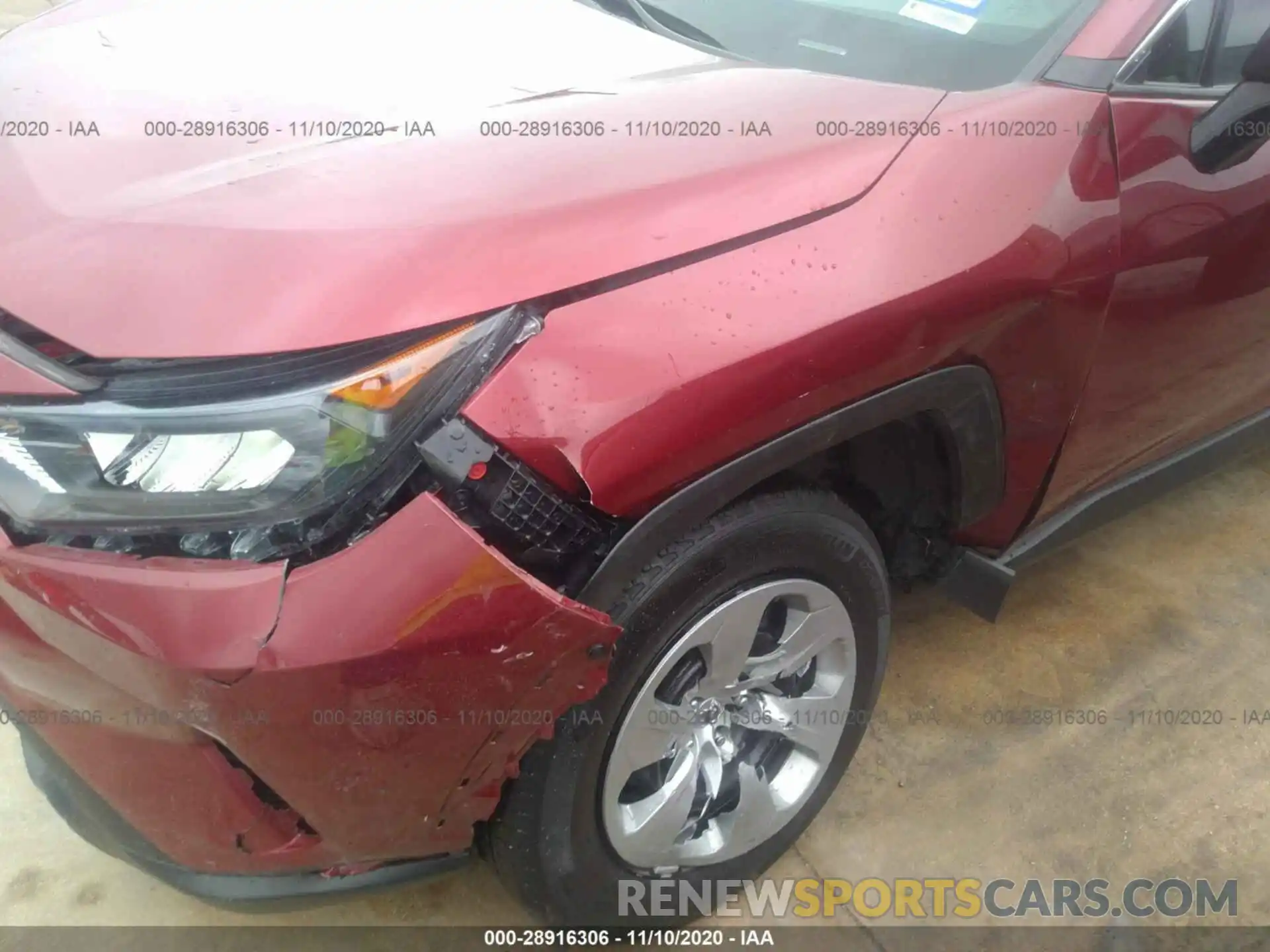 6 Photograph of a damaged car 2T3H1RFV2KC020760 TOYOTA RAV4 2019