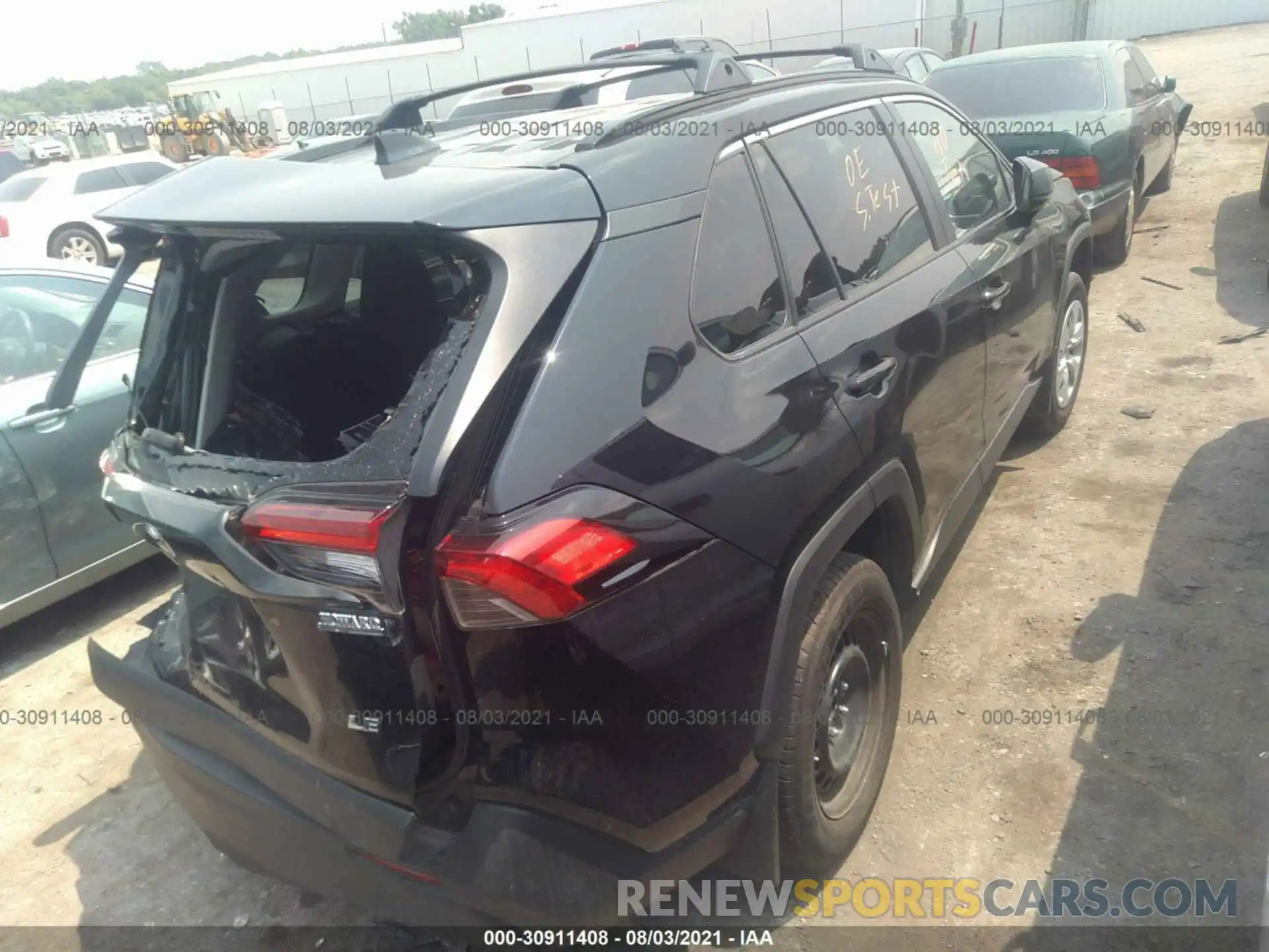 4 Photograph of a damaged car 2T3H1RFV2KC022542 TOYOTA RAV4 2019