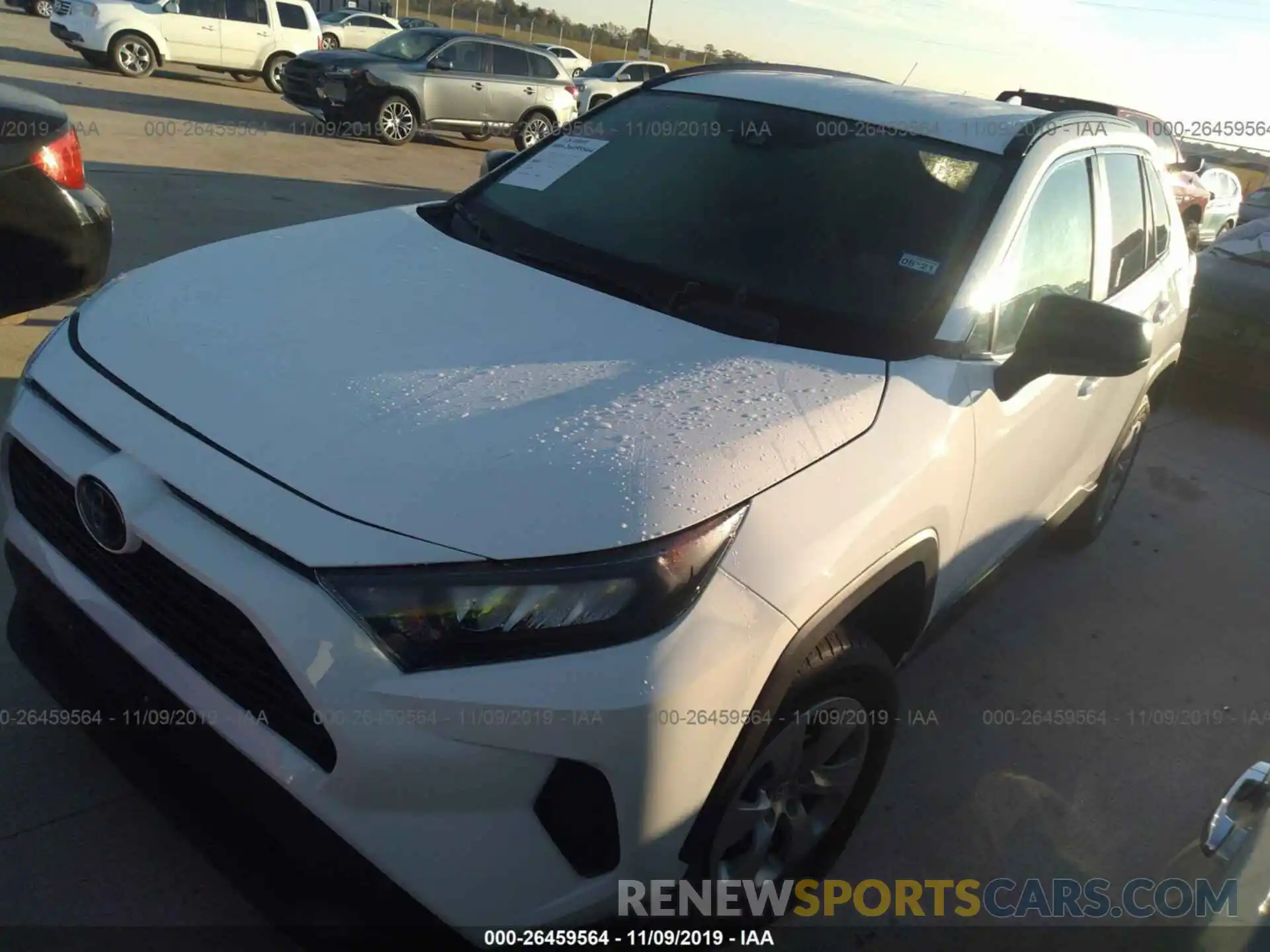 2 Photograph of a damaged car 2T3H1RFV2KC023397 TOYOTA RAV4 2019